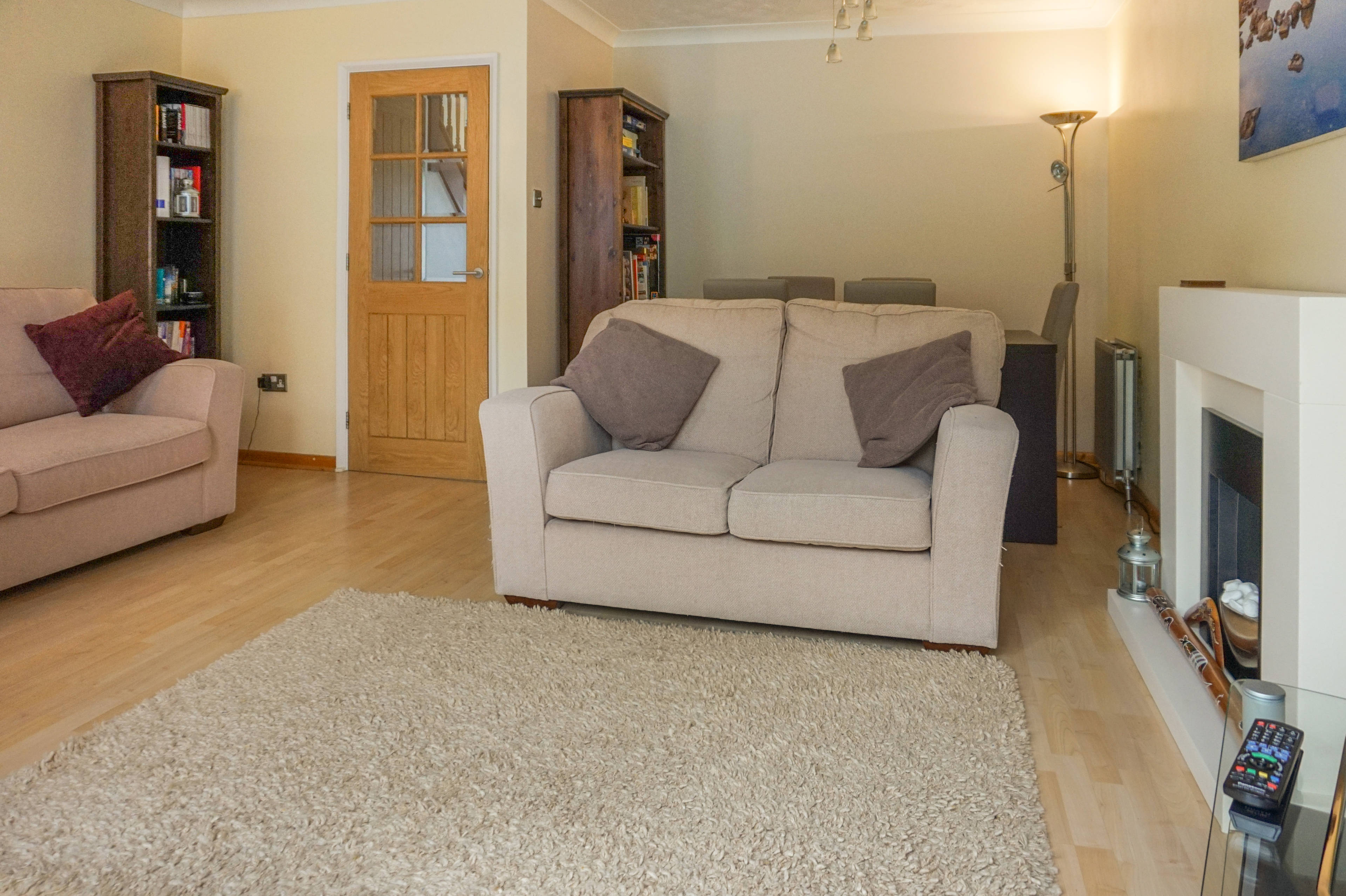 Lounge/Dining Room
