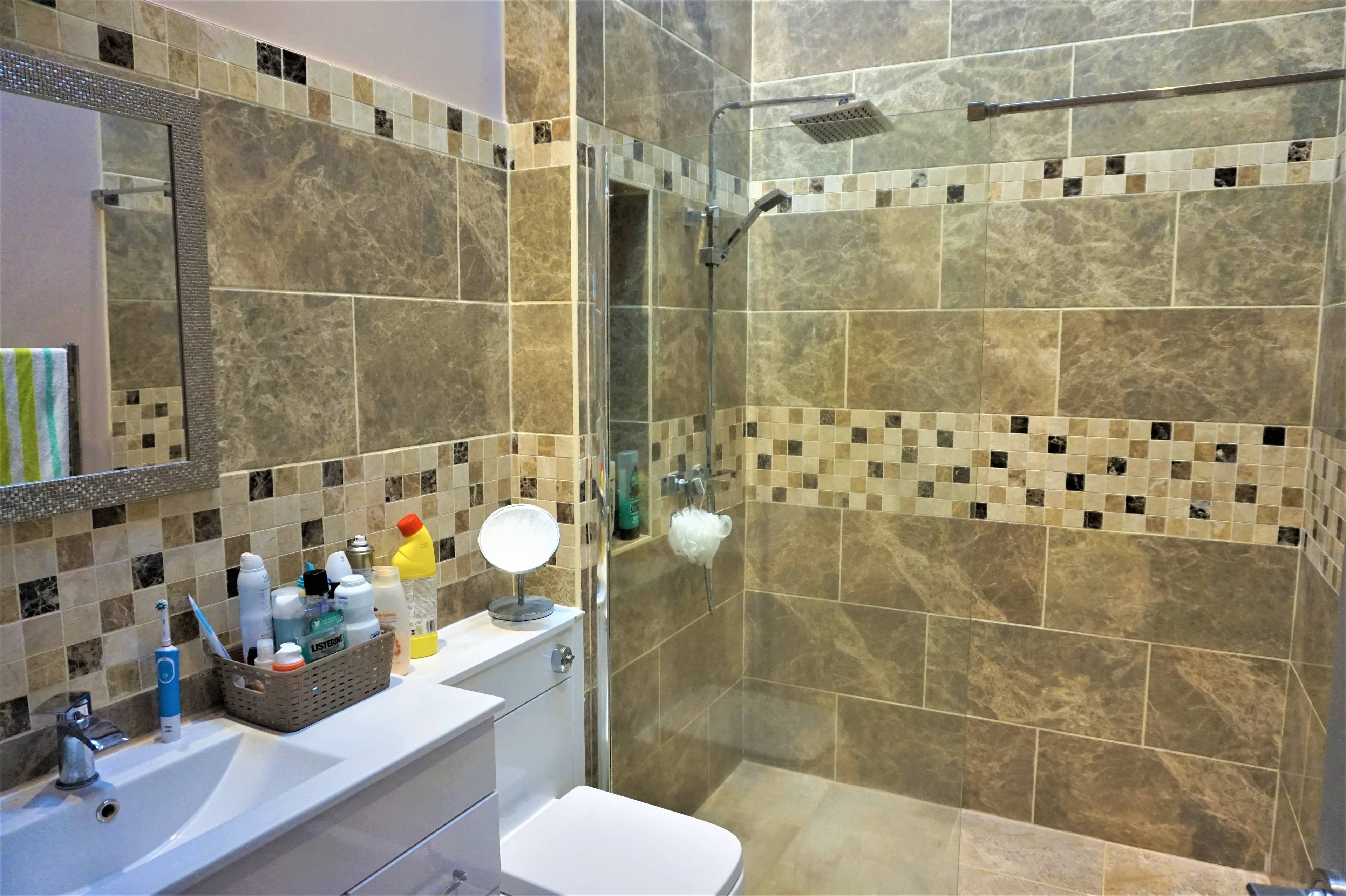 Master En-suite