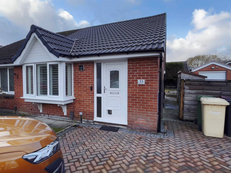 2 bedroom semi-detached bungalow