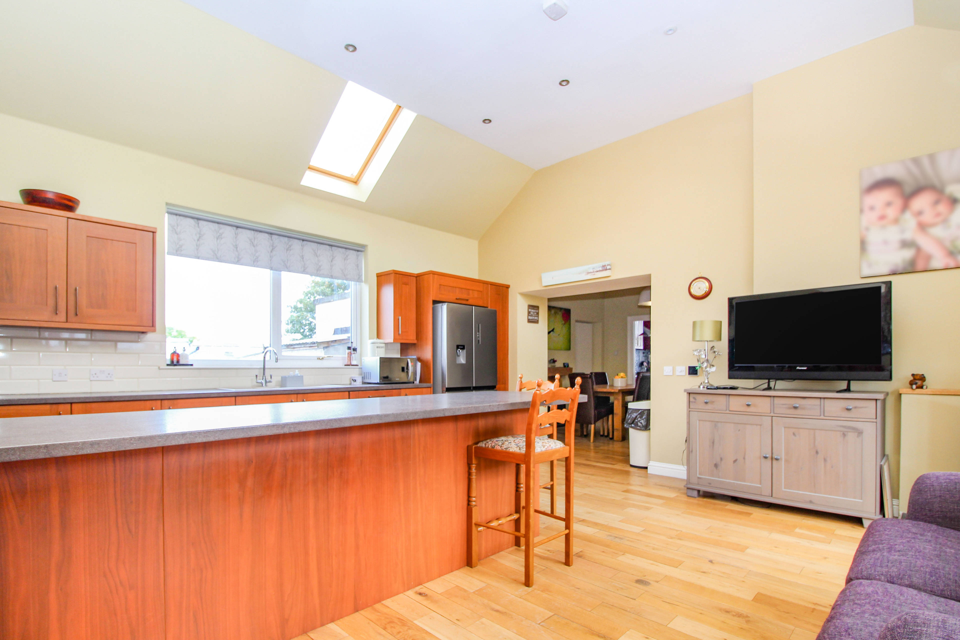 Kitchen/family Room