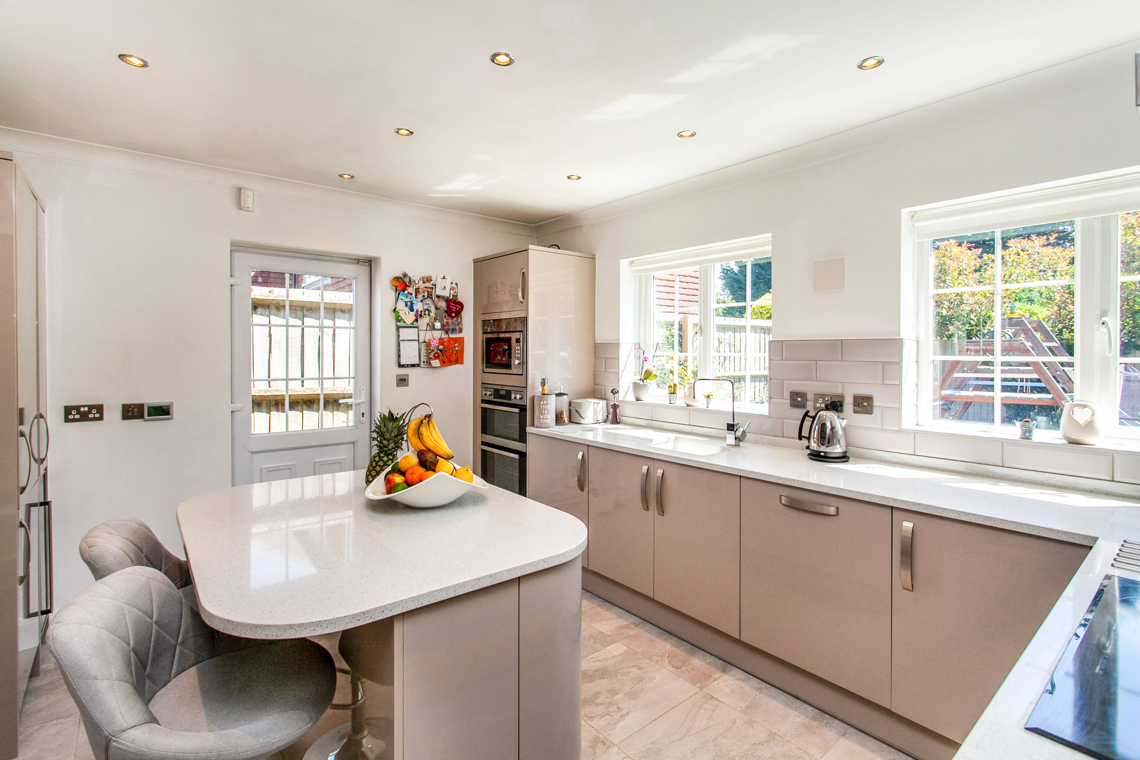 Kitchen/Breakfast