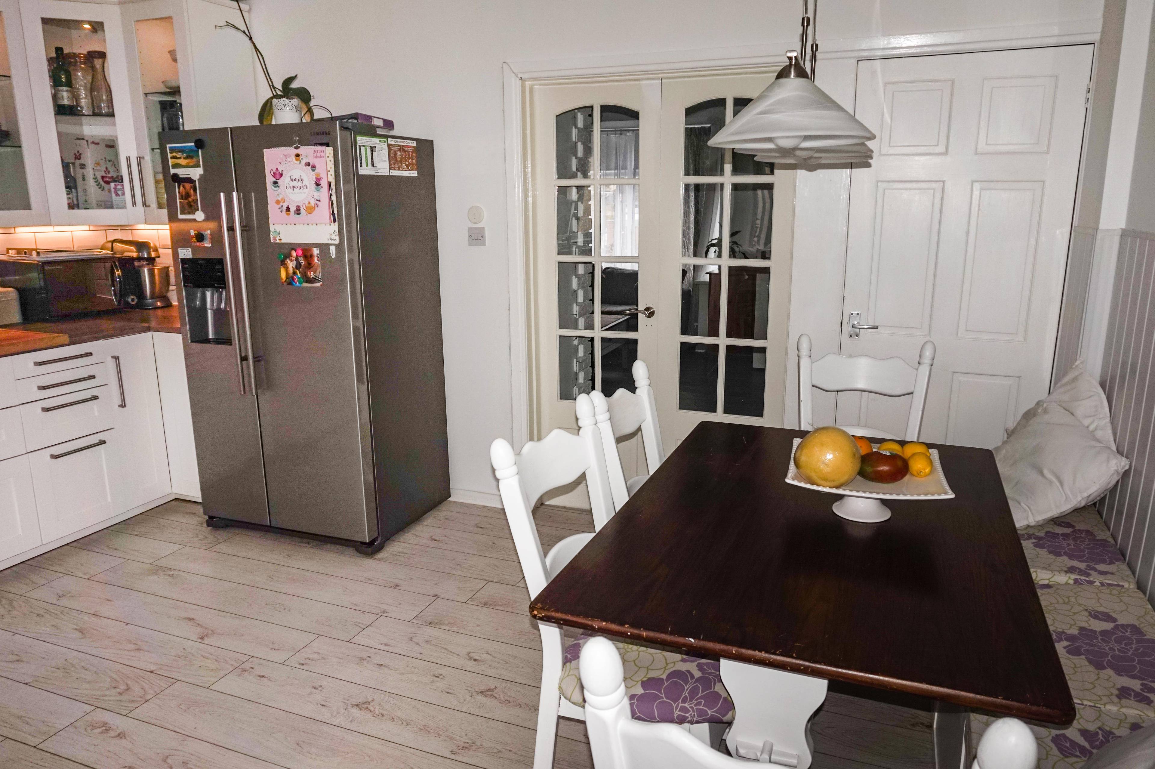 Kitchen/dining Room