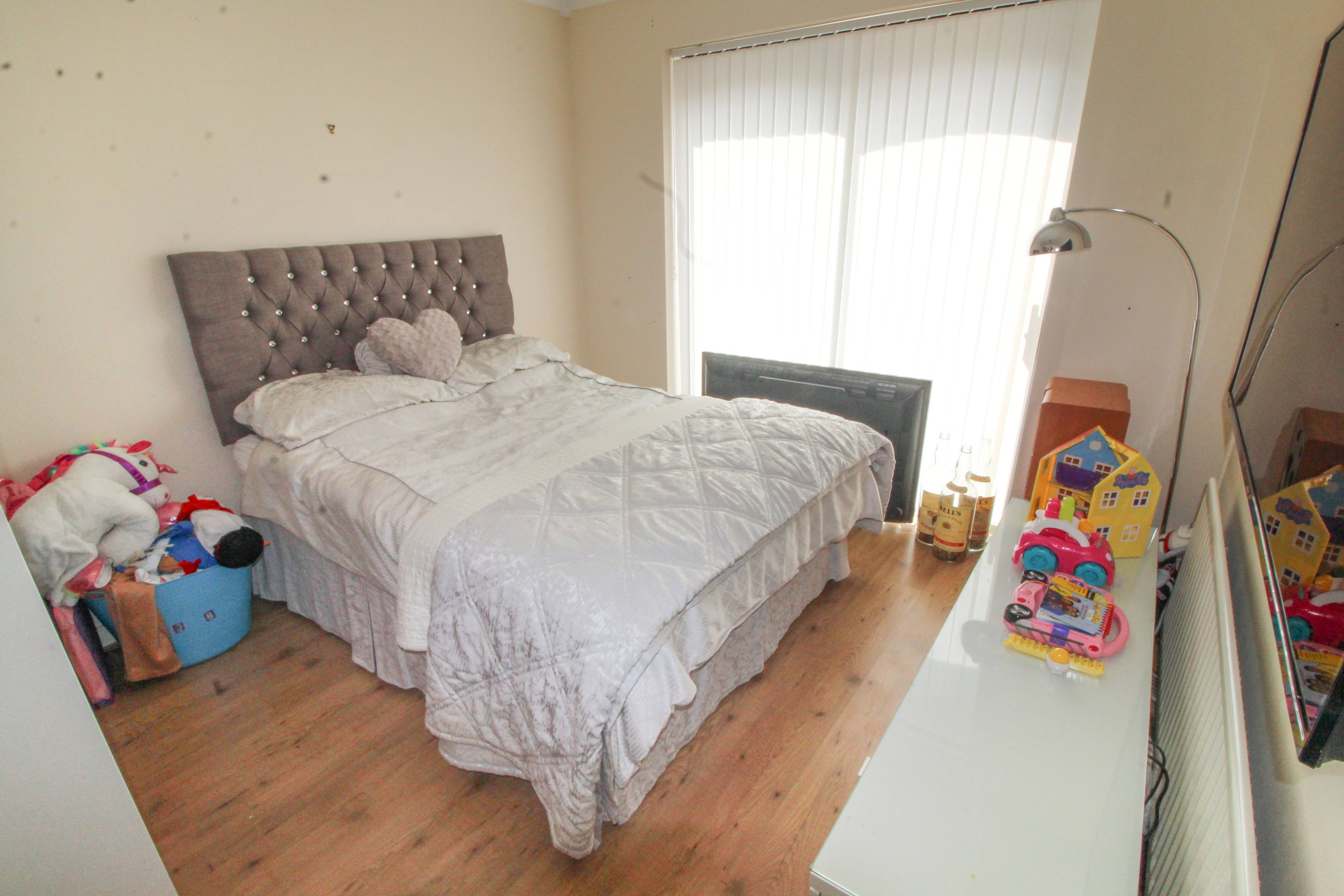 Dining Room/Bedroom