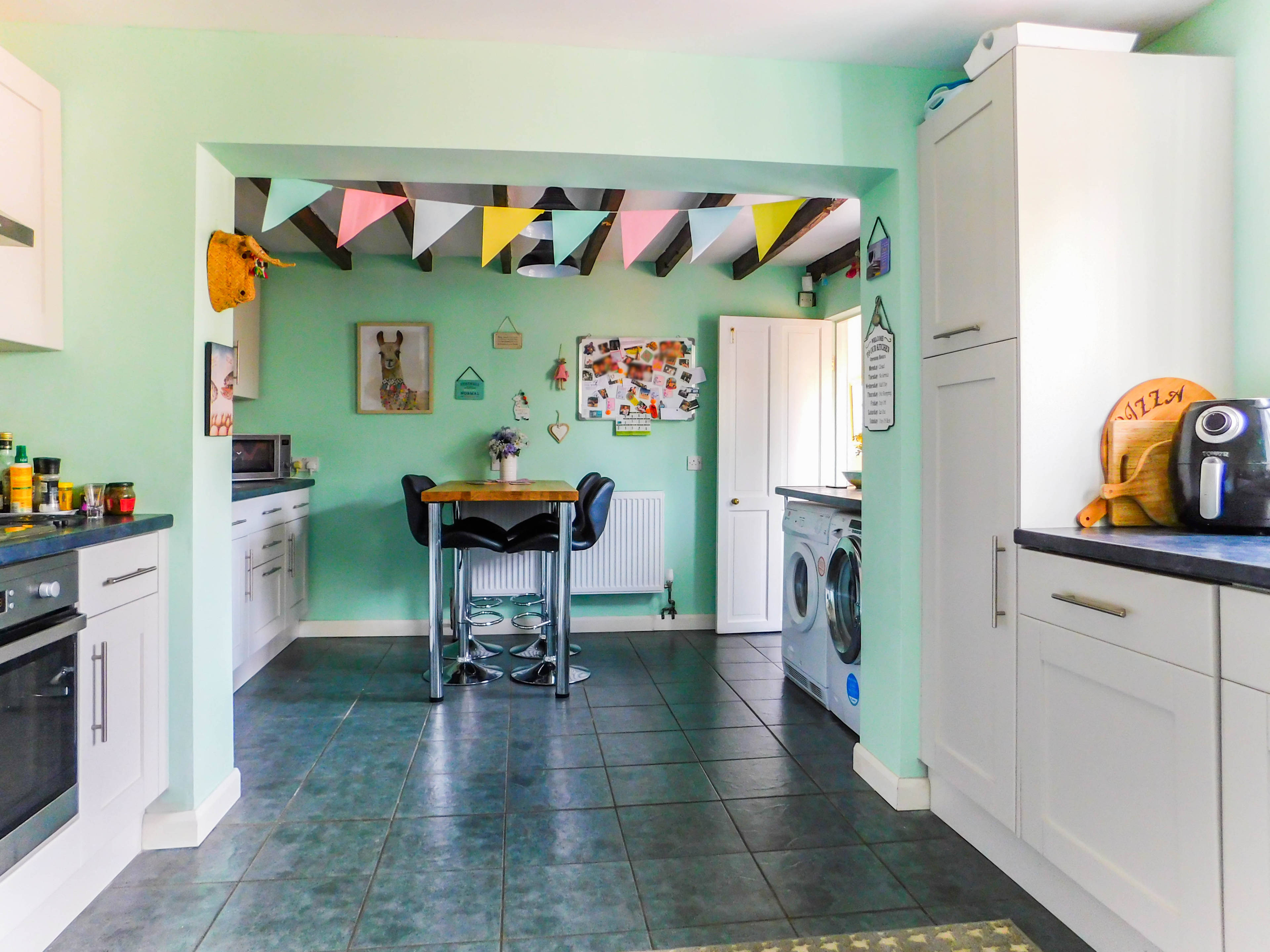Kitchen/breakfast