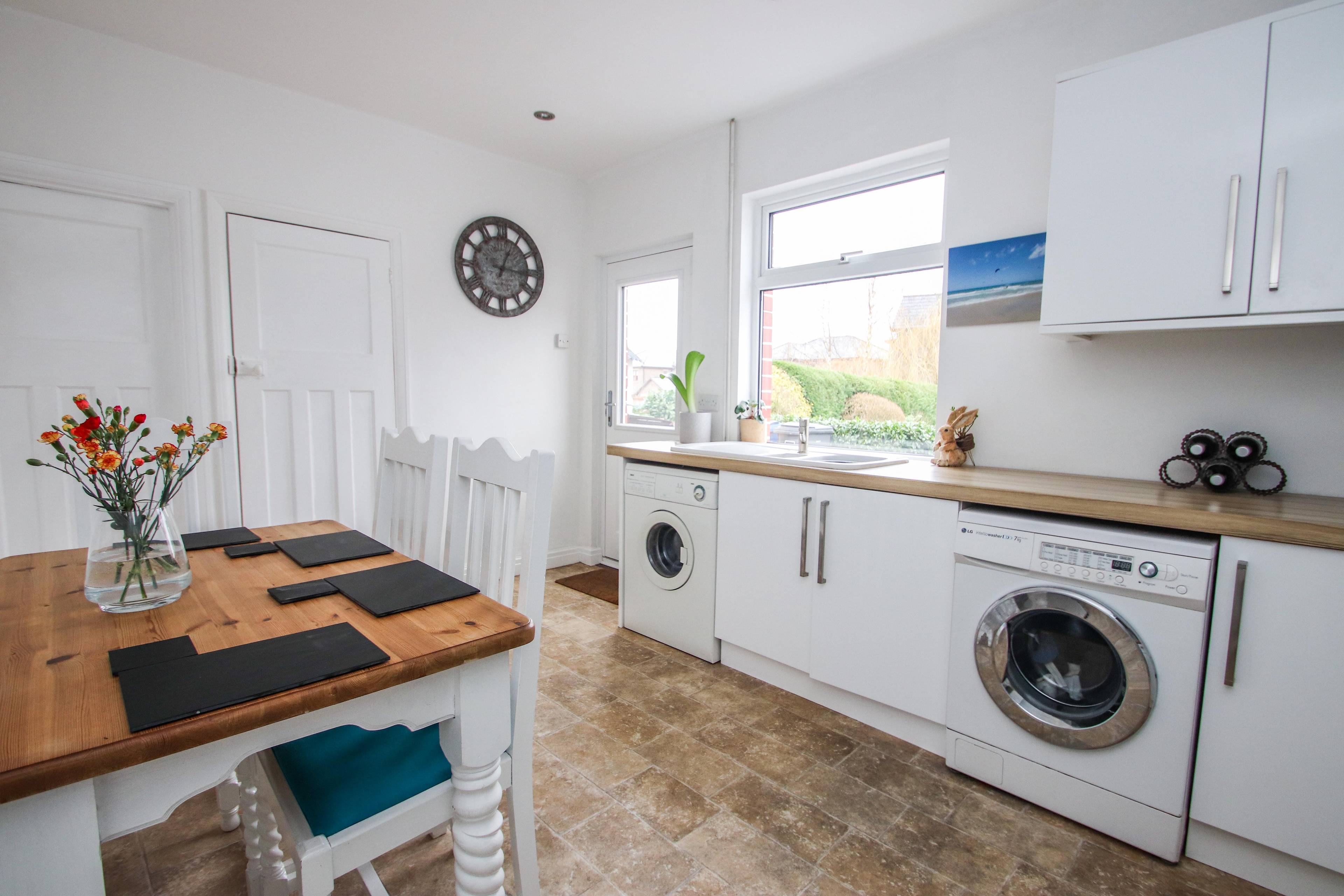 Kitchen/Dining Room