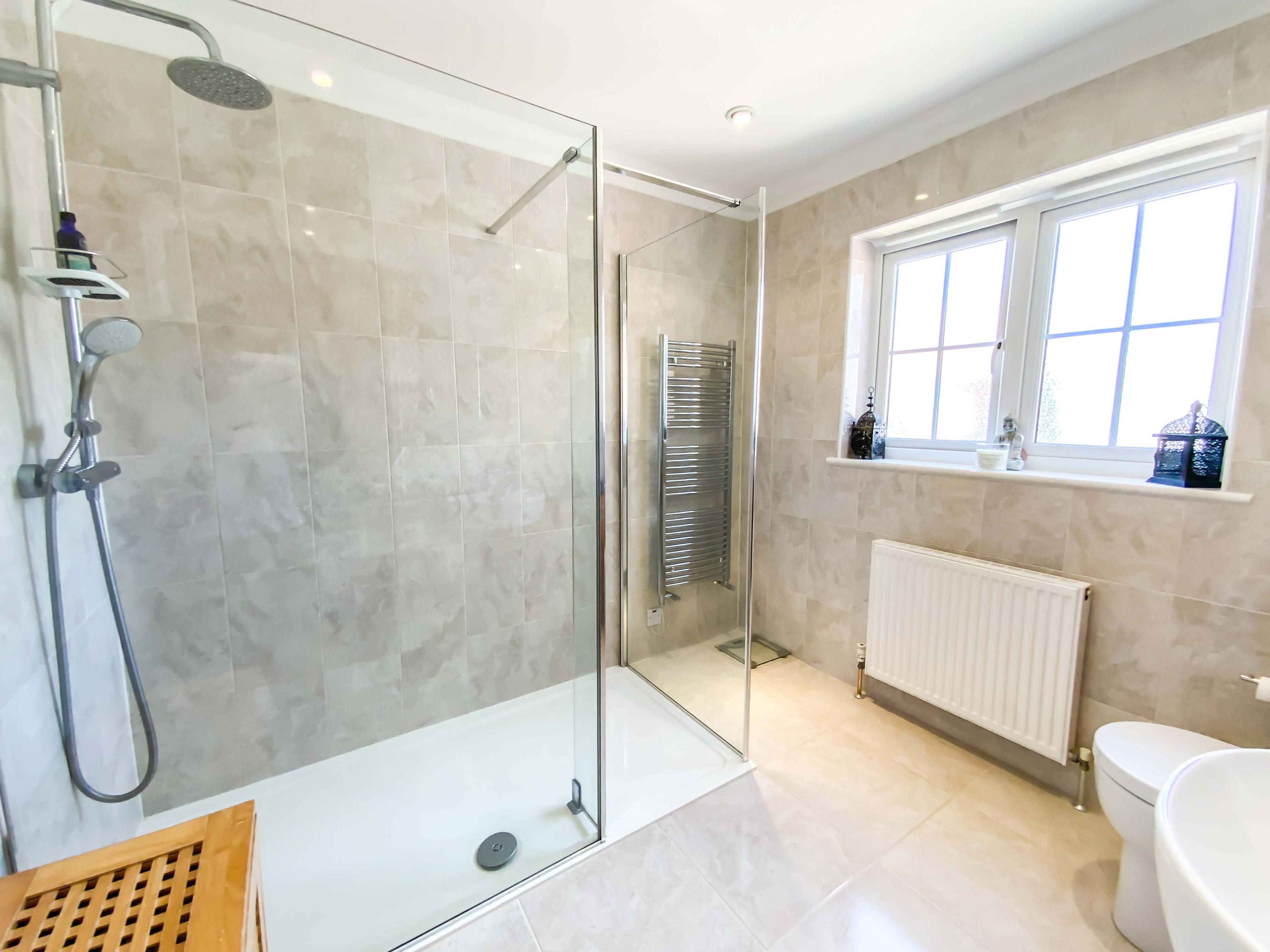 Master En-suite