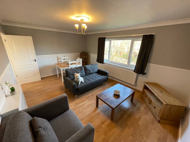 2 bedroom flat