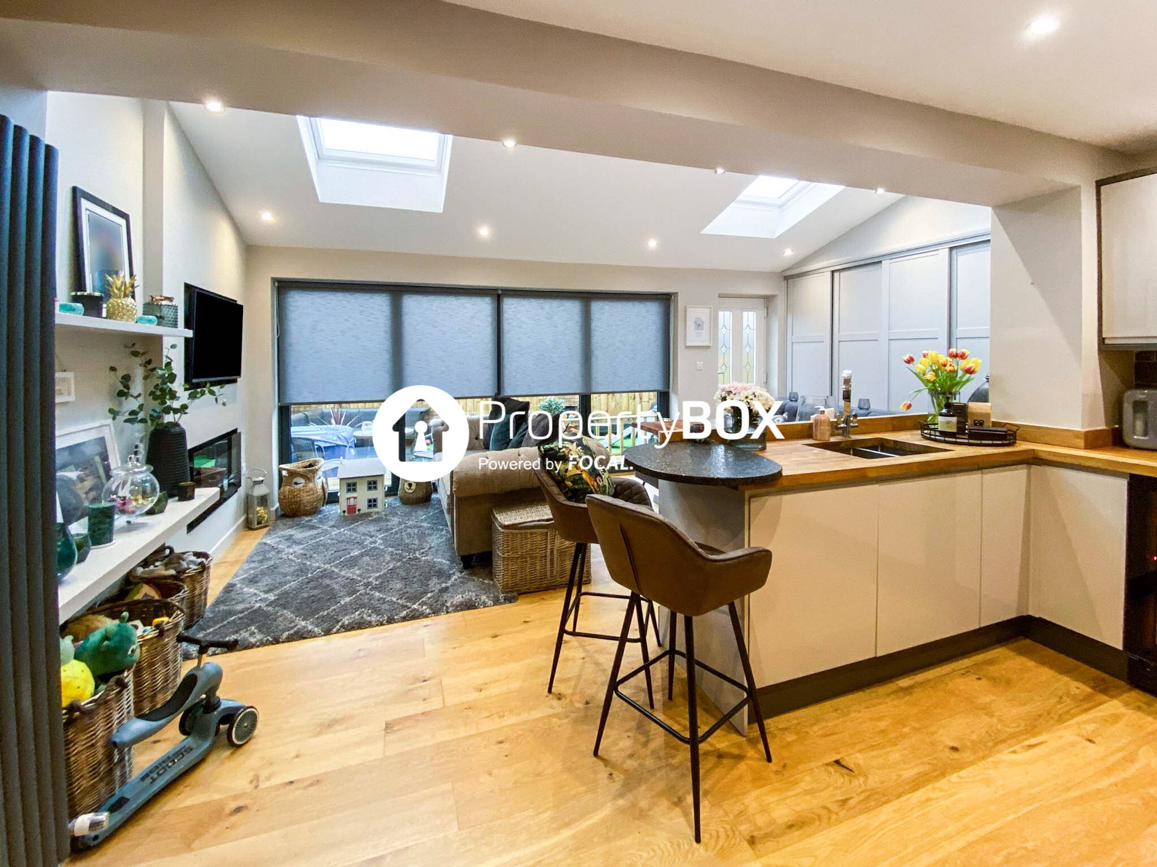 Kitchen/Family Room