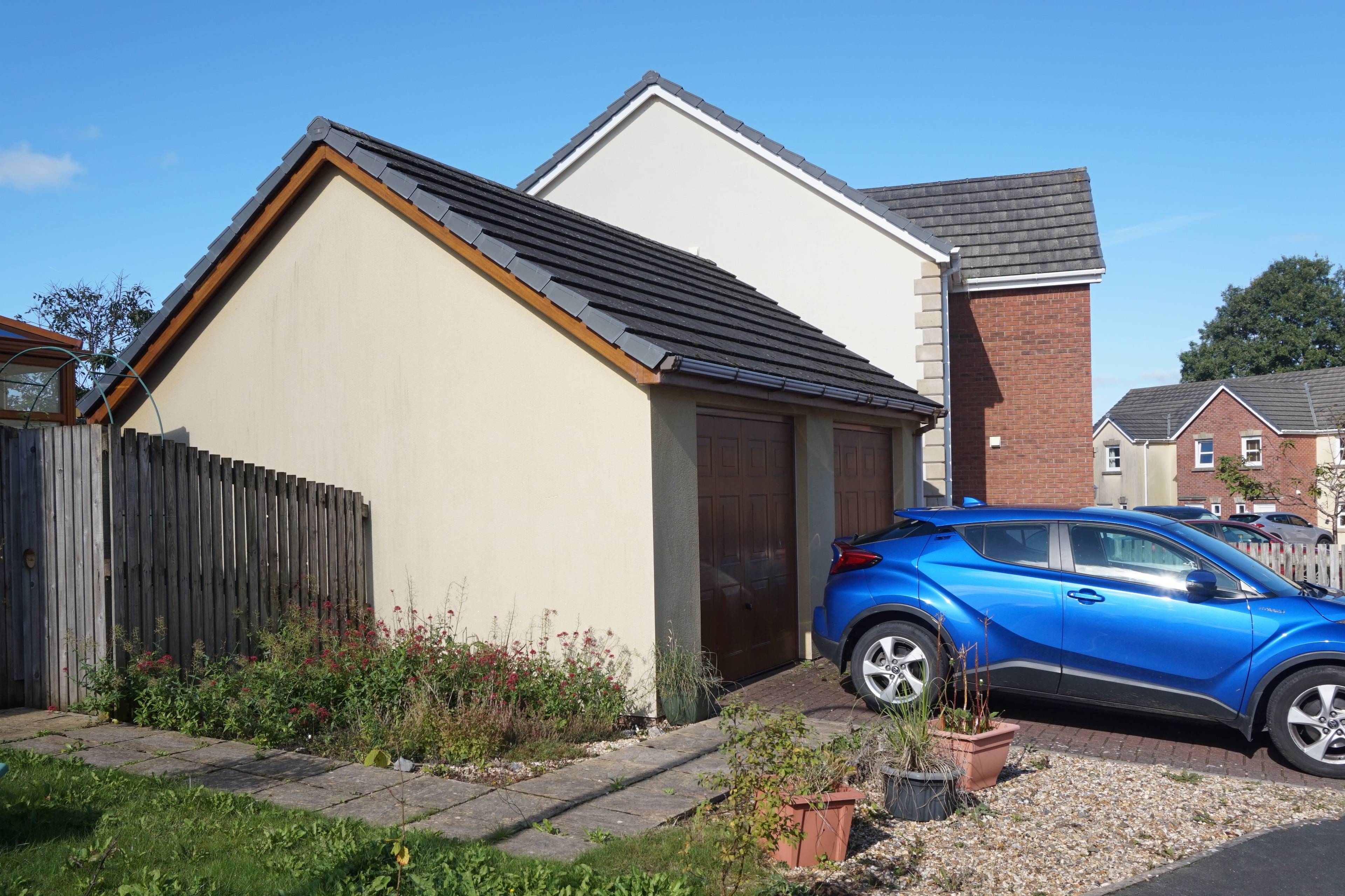 Double Garage