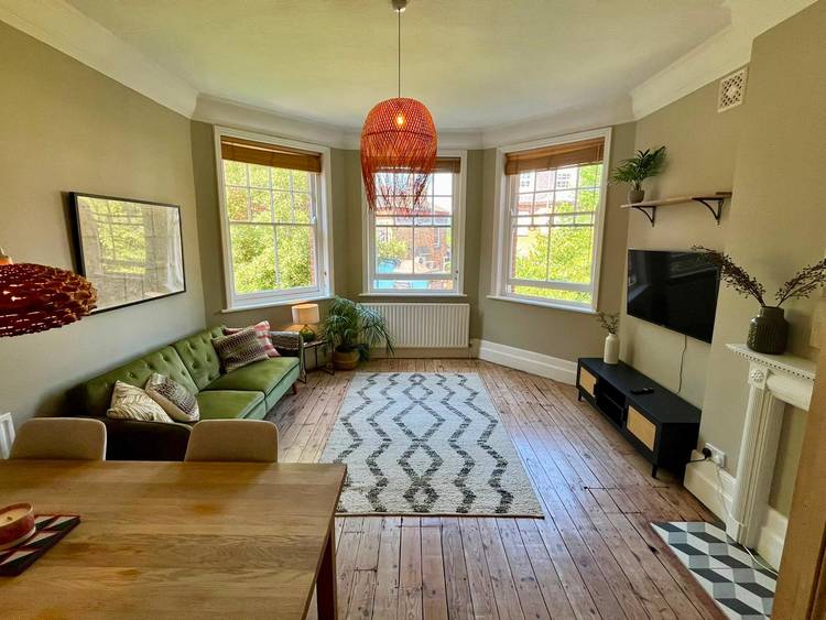 1 bedroom apartment