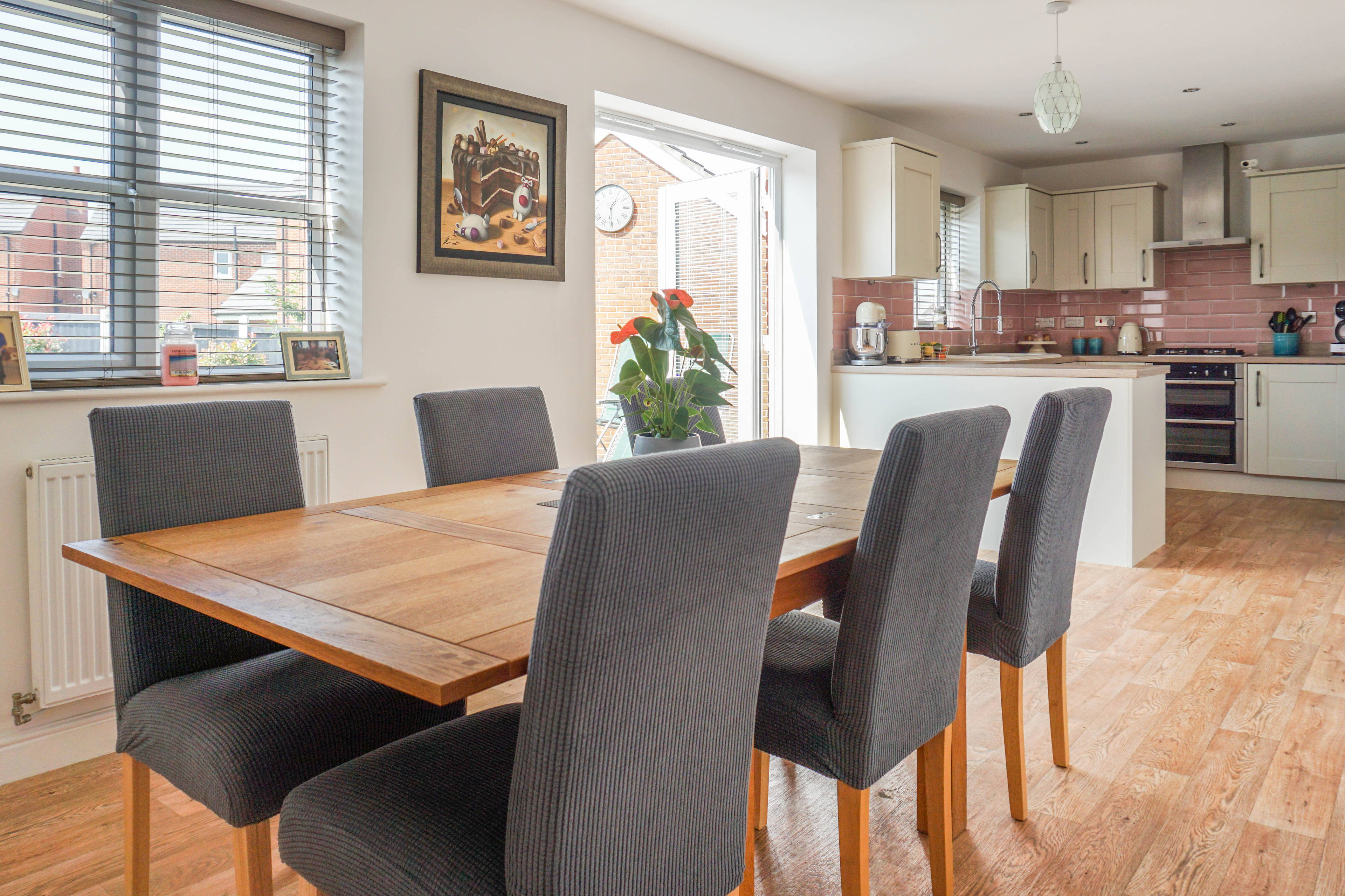 Kitchen/Dining Room