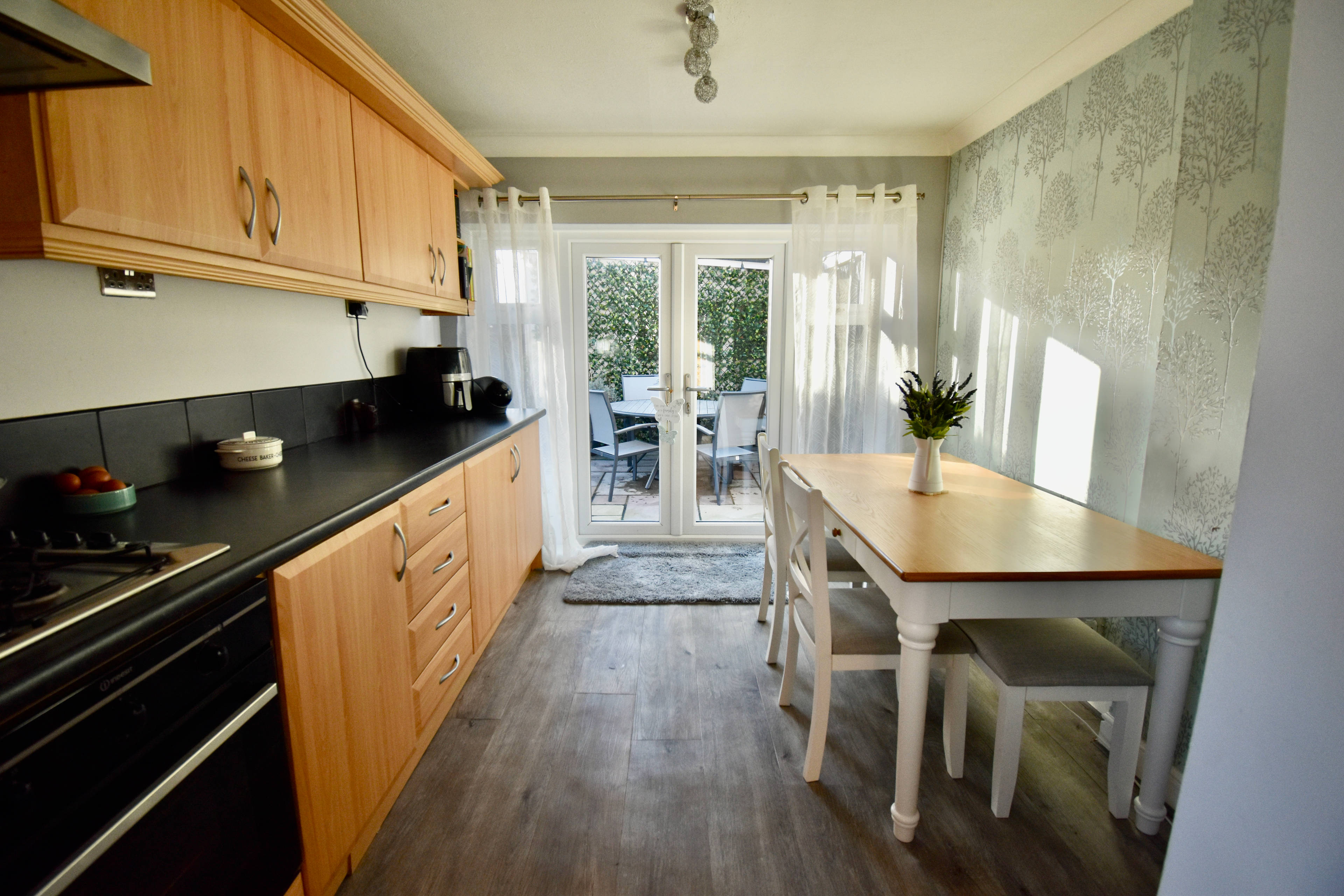 Kitchen/Breakfast