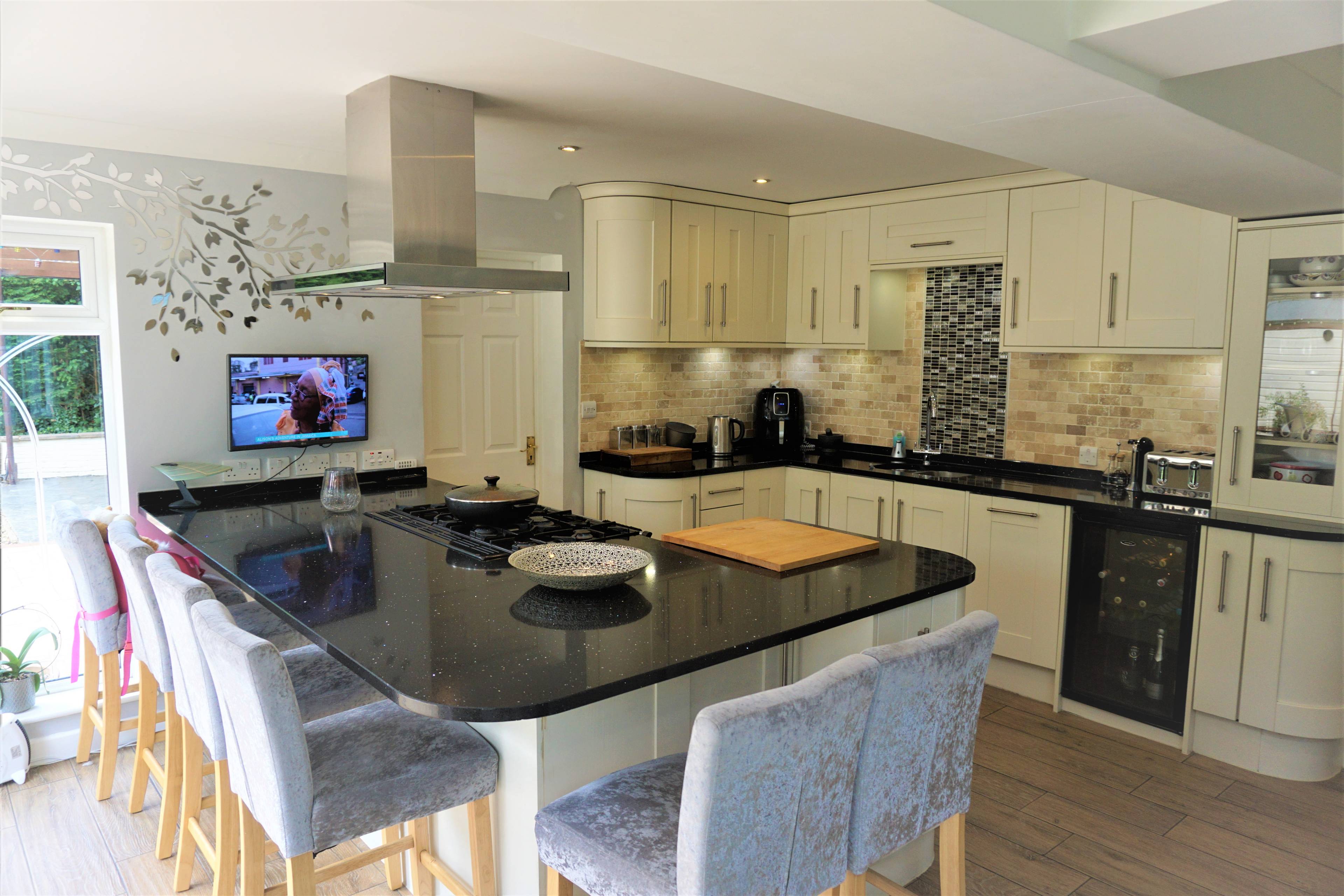 Kitchen/Breakfast