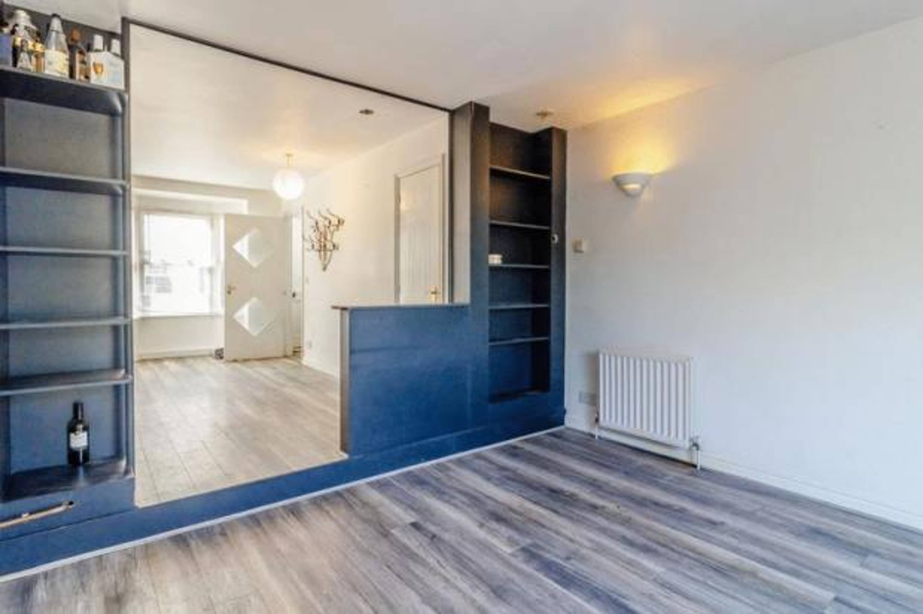 Lounge / Kitchen