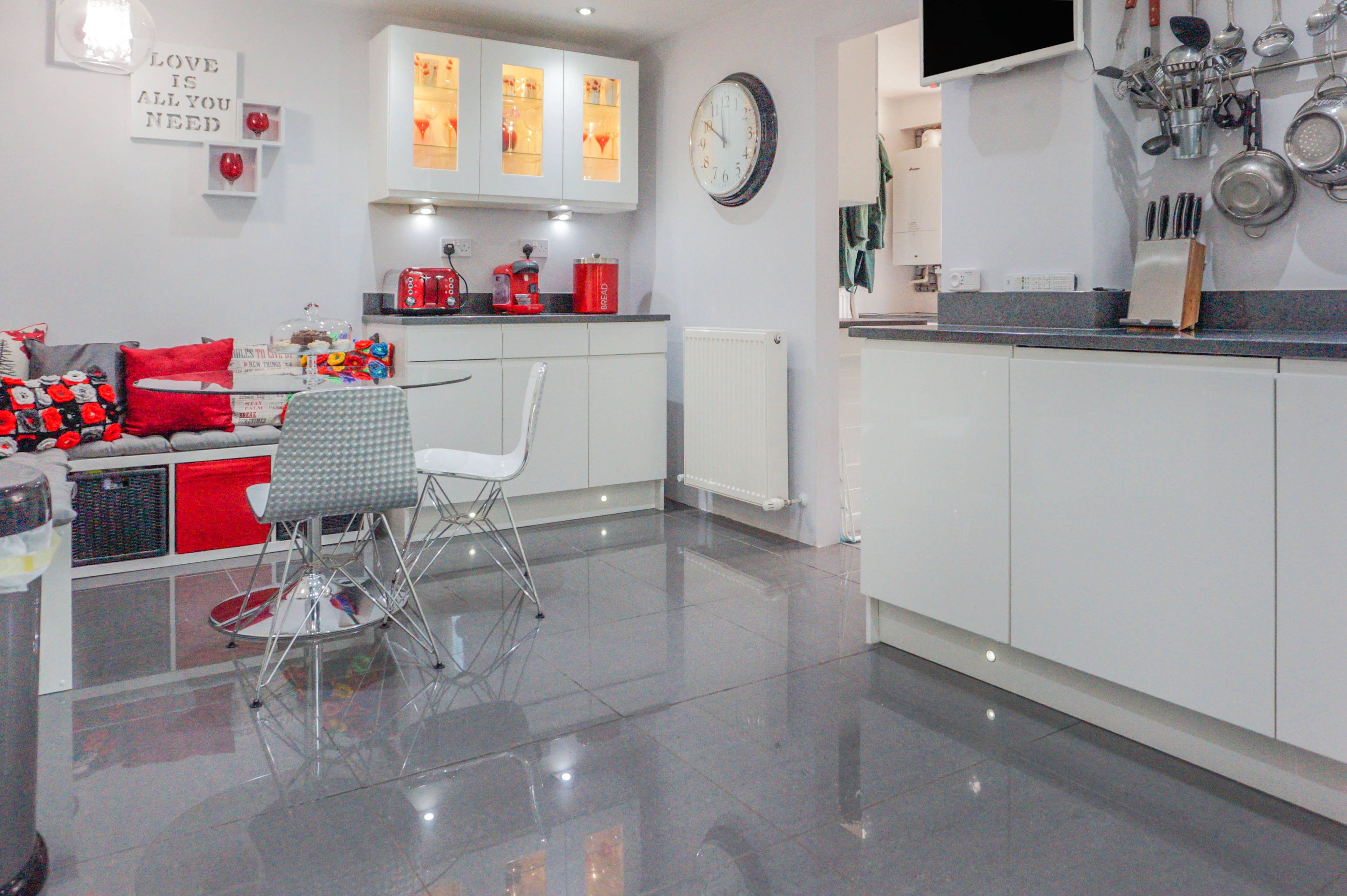 Kitchen/Breakfast