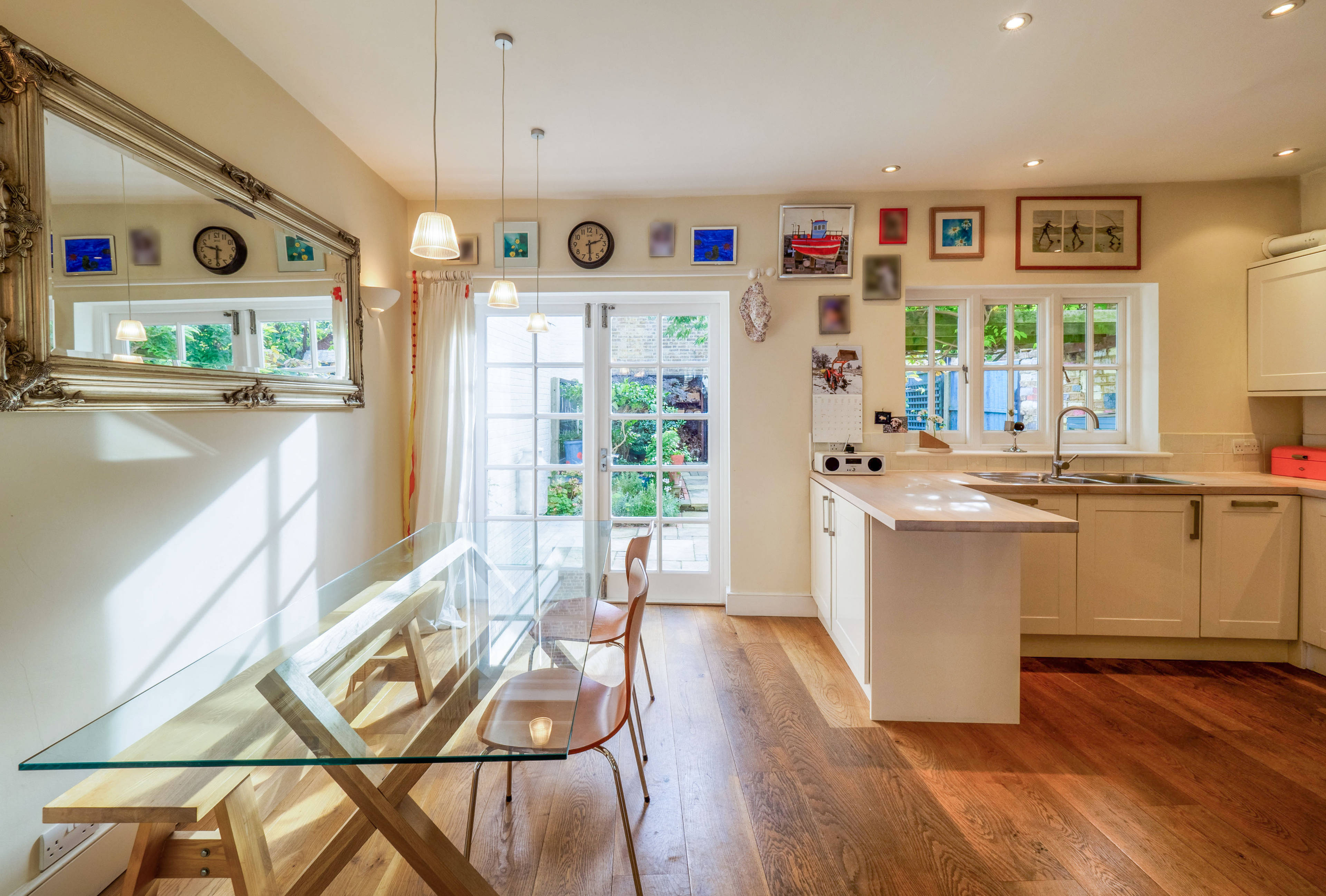 Kitchen/family Room