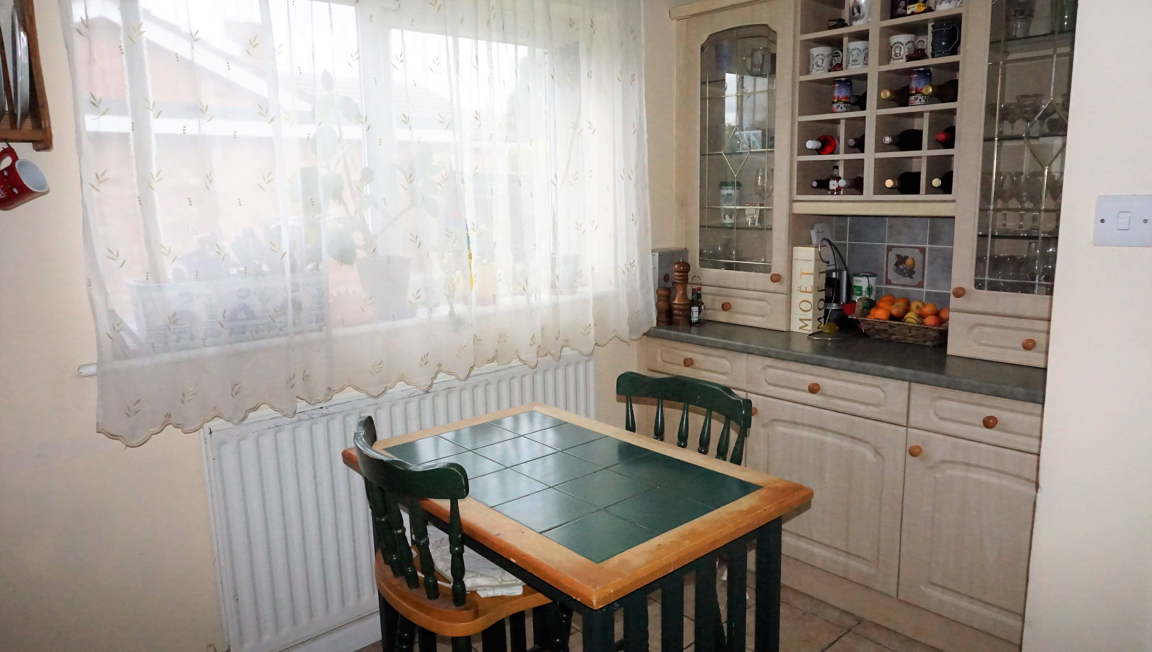 Kitchen/Breakfast