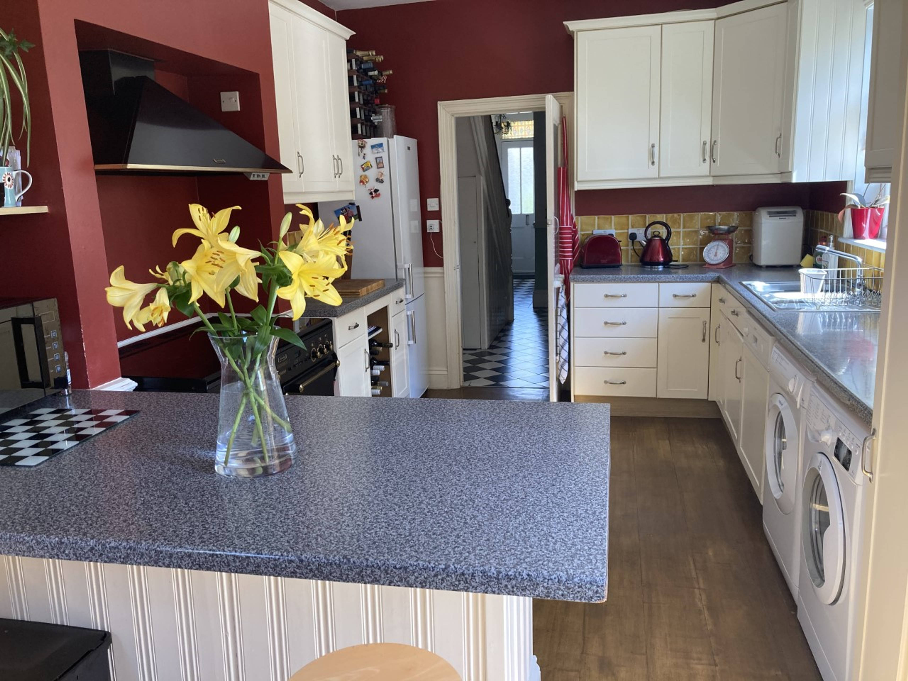 Kitchen/Breakfast