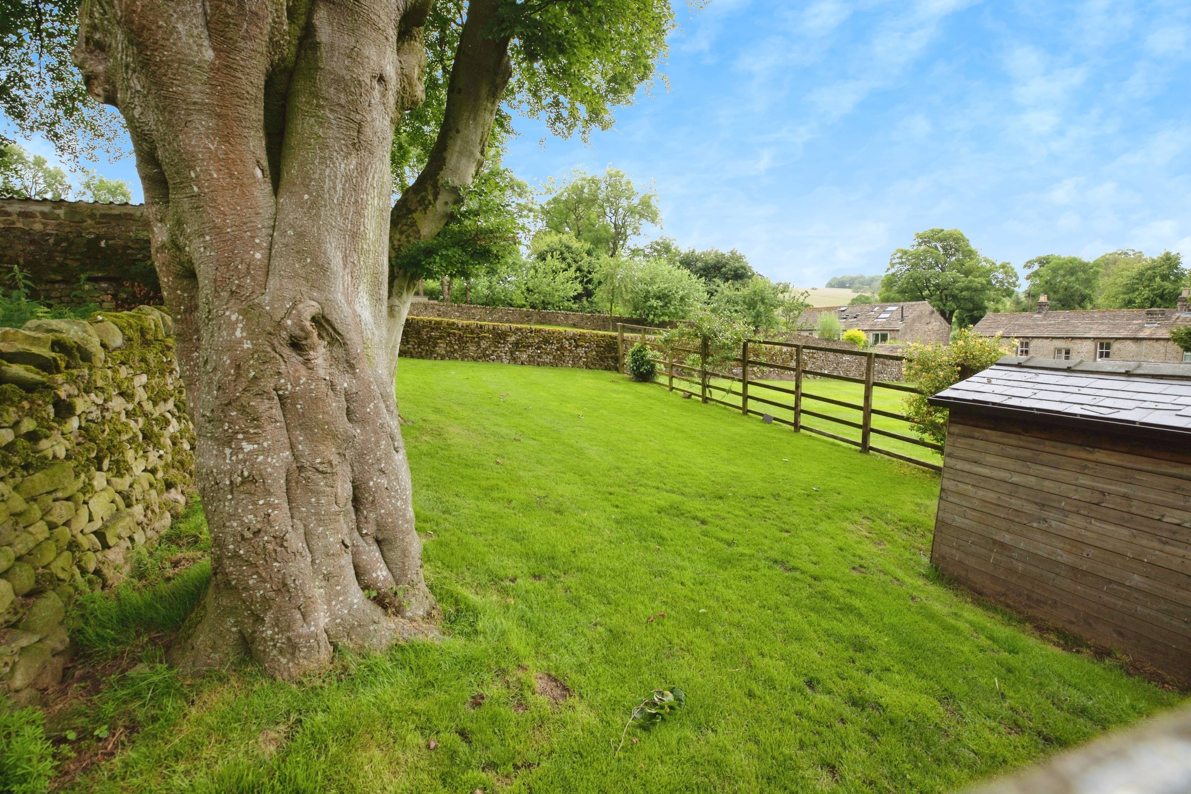 Garden Hut
