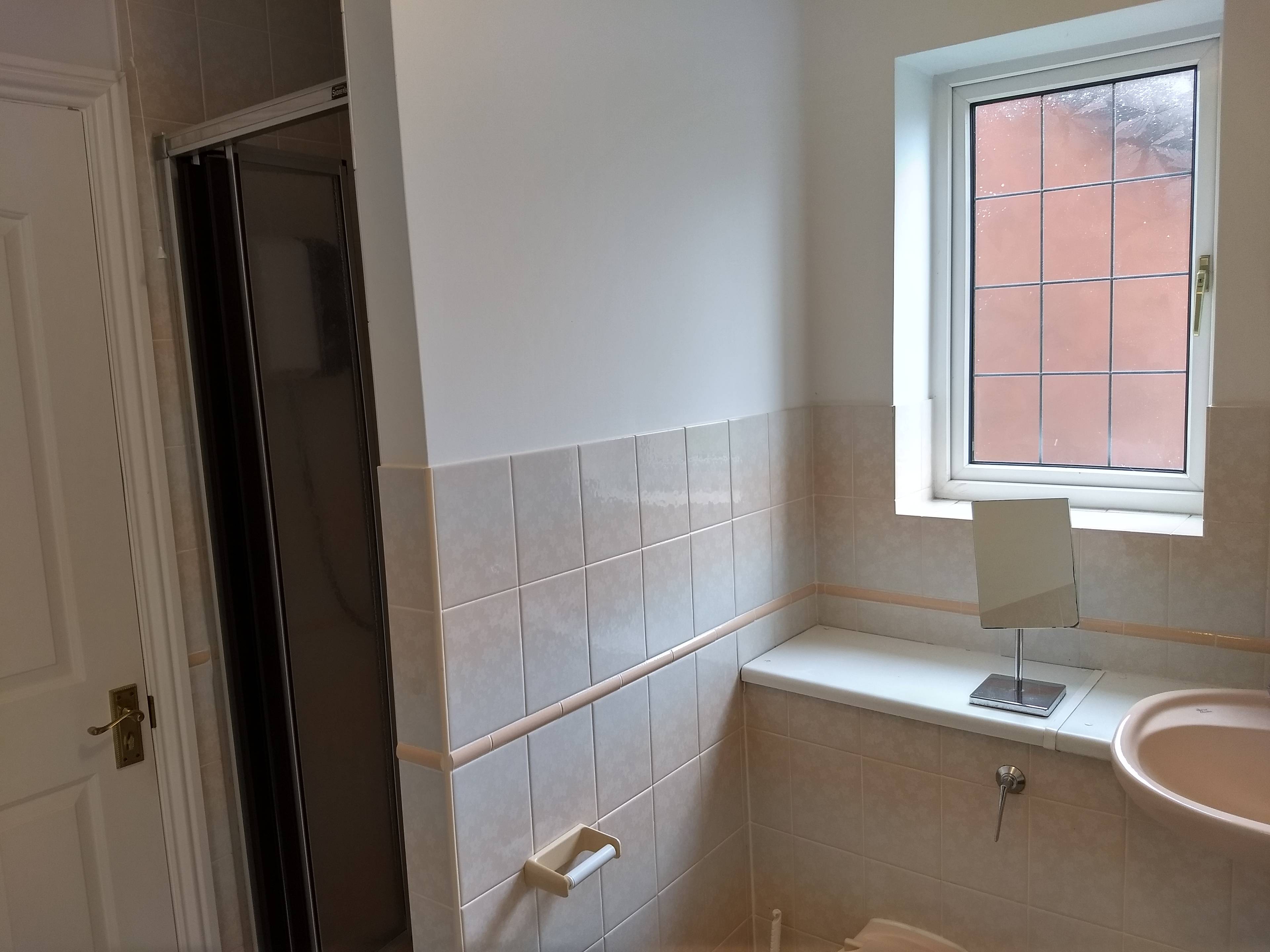 Jack & Jill En-suite