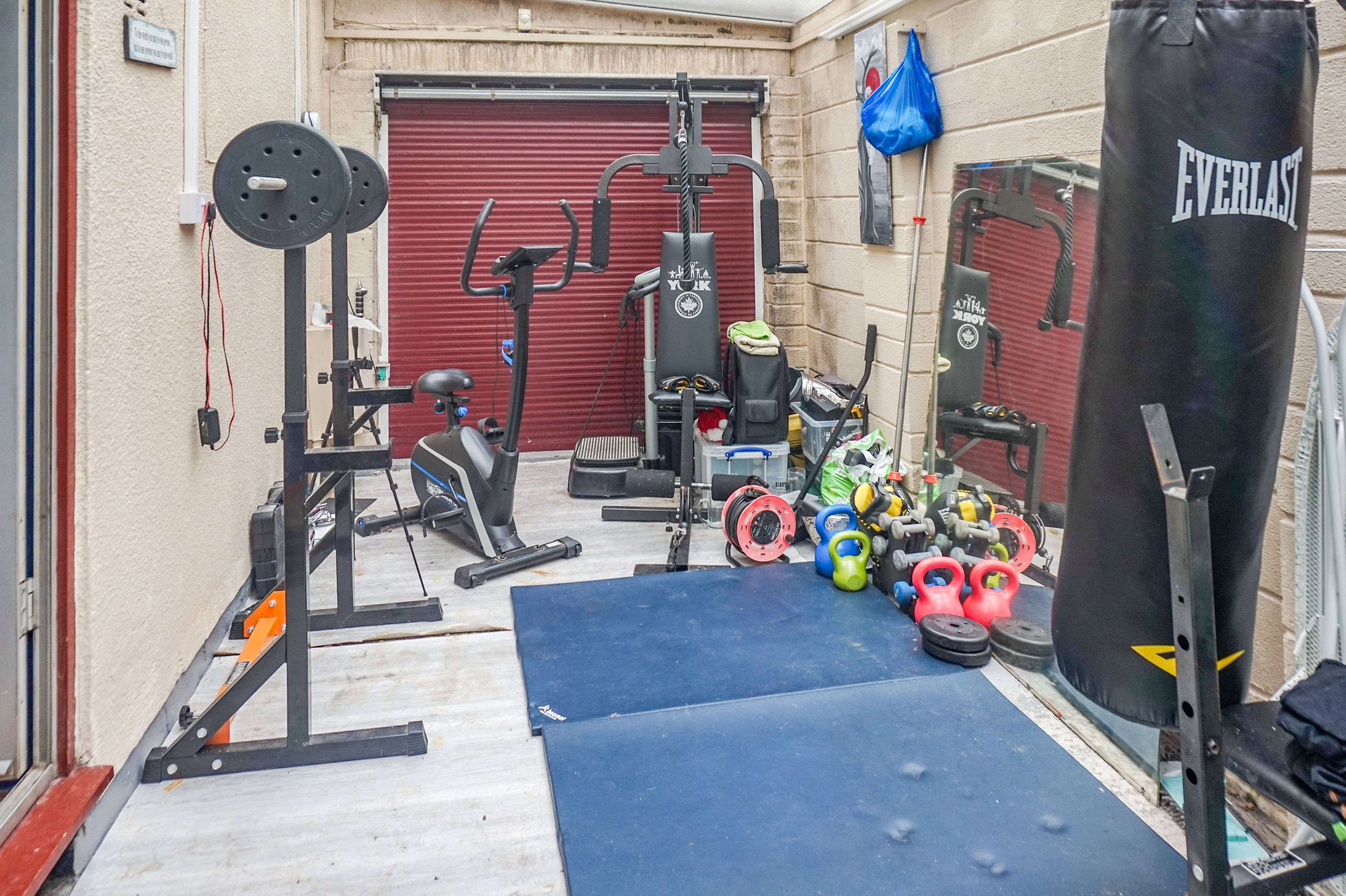 Garage