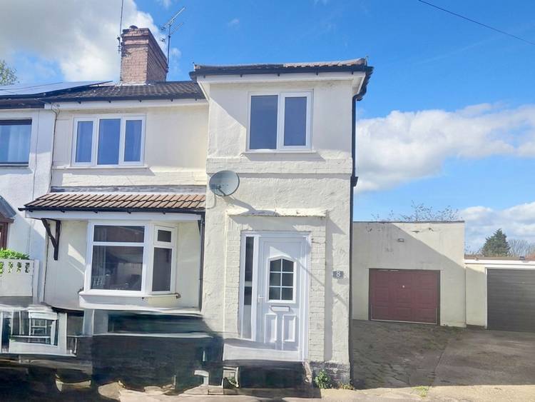 3 bedroom semi-detached house
