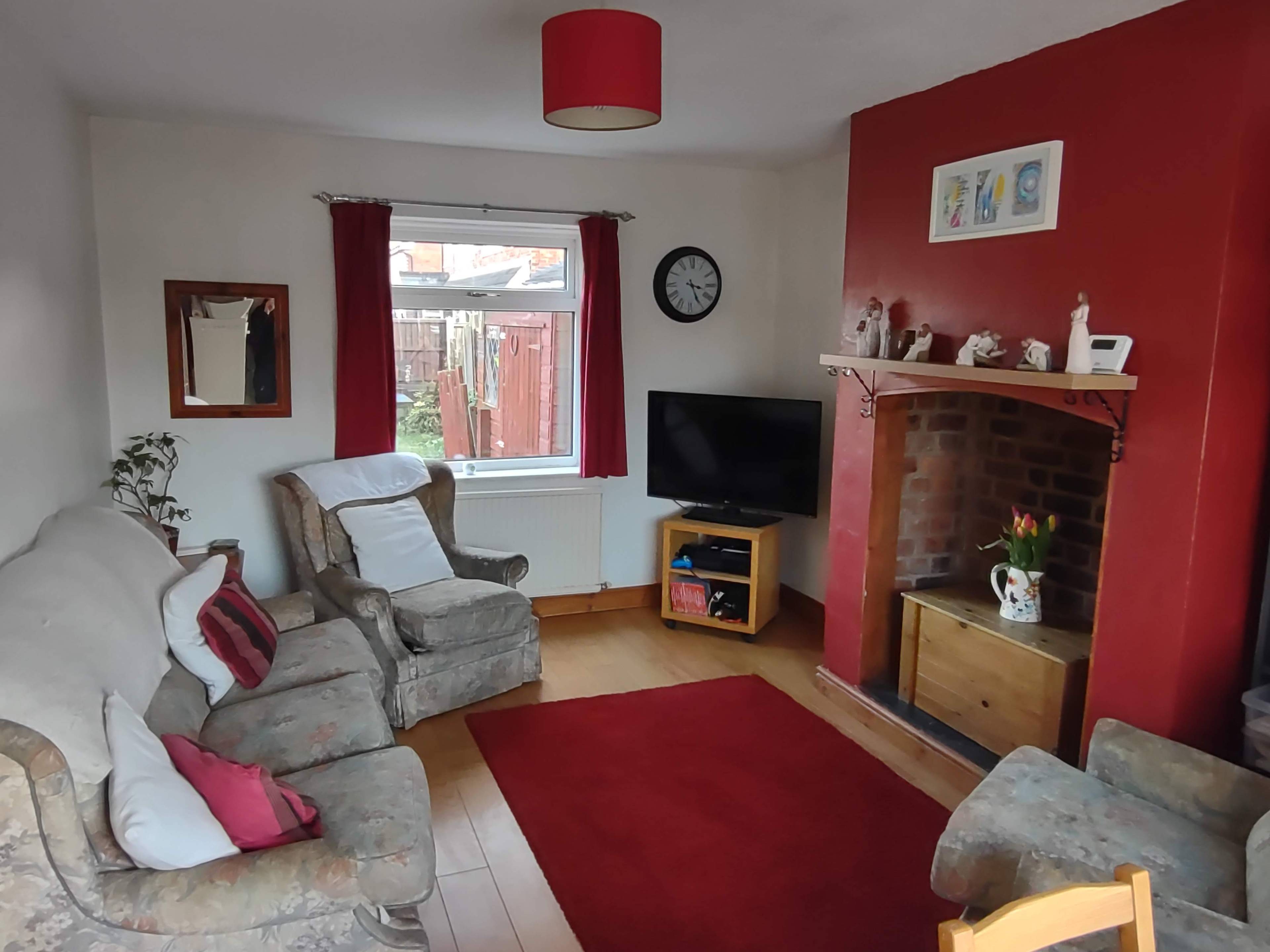 Lounge/Dining Room