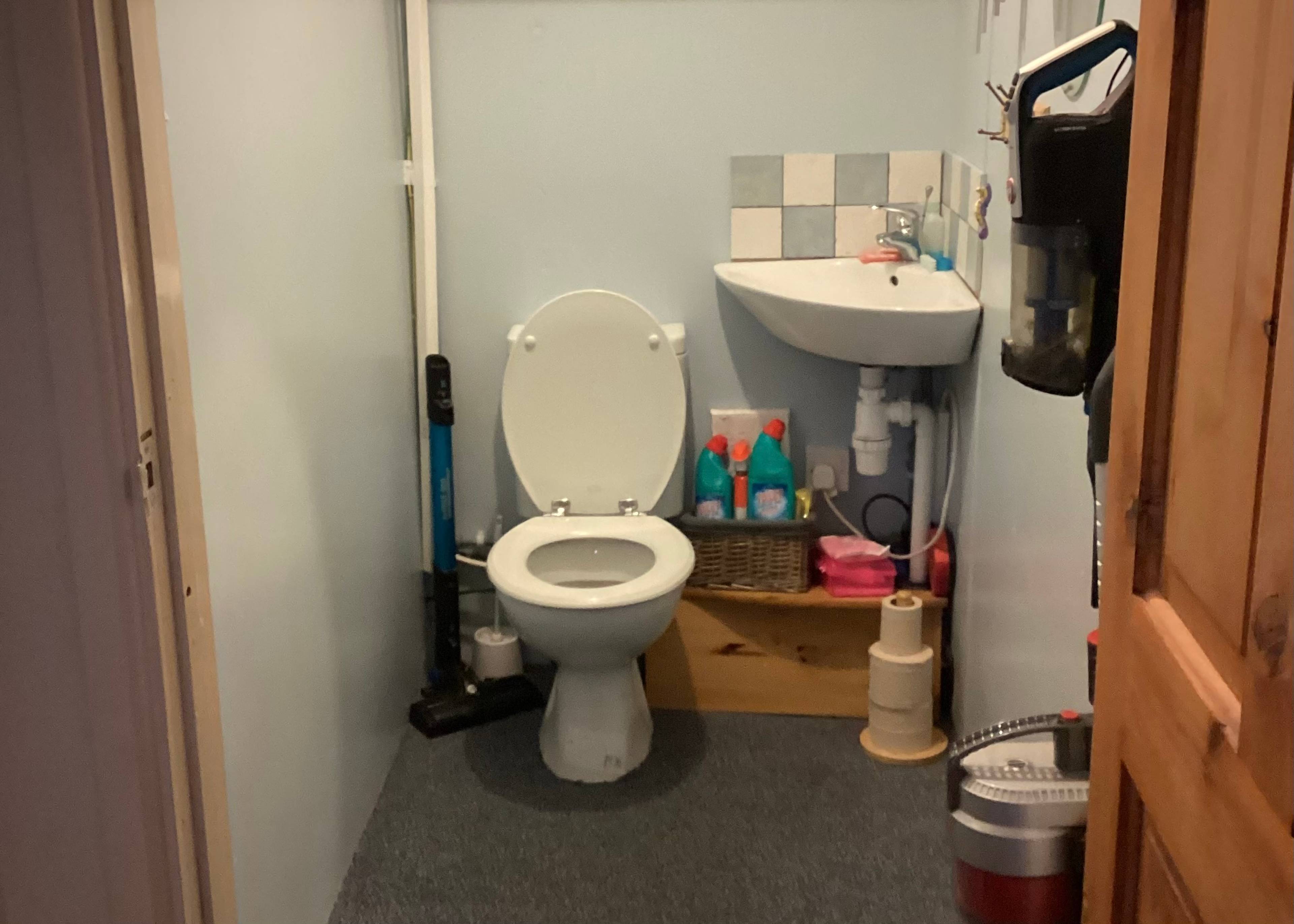 Downstairs Cloakroom