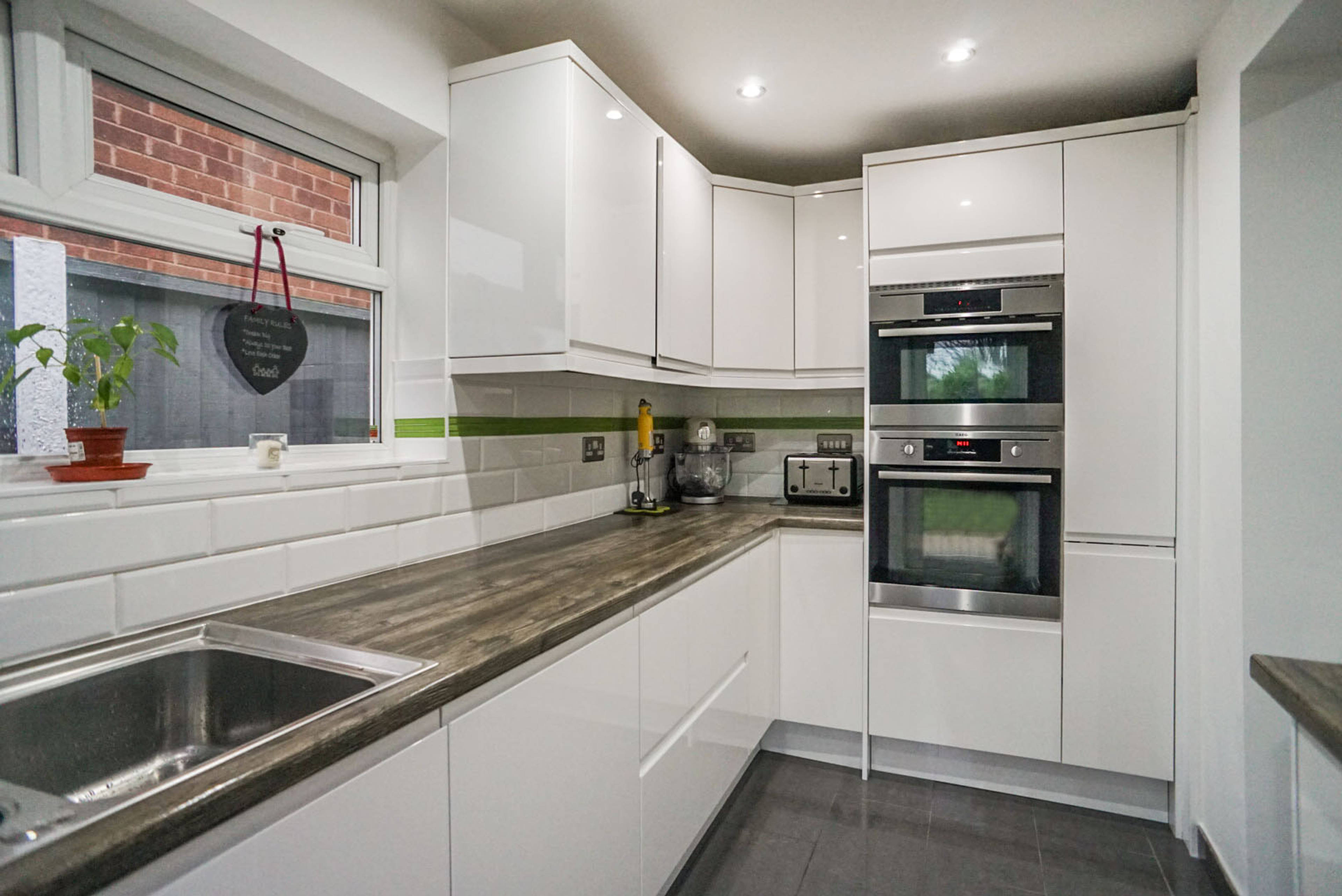 Kitchen/Breakfast