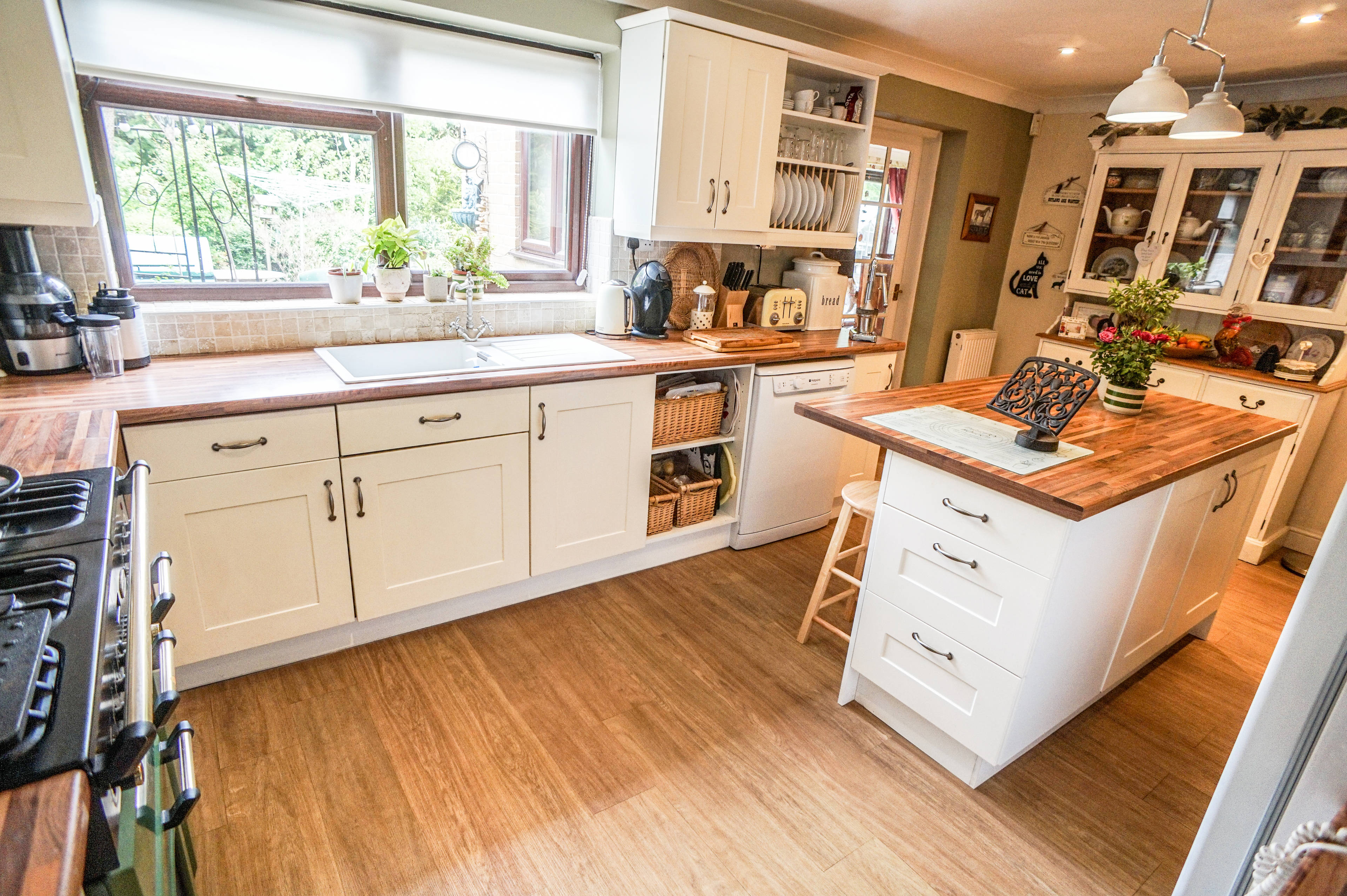 Kitchen / Breakfast