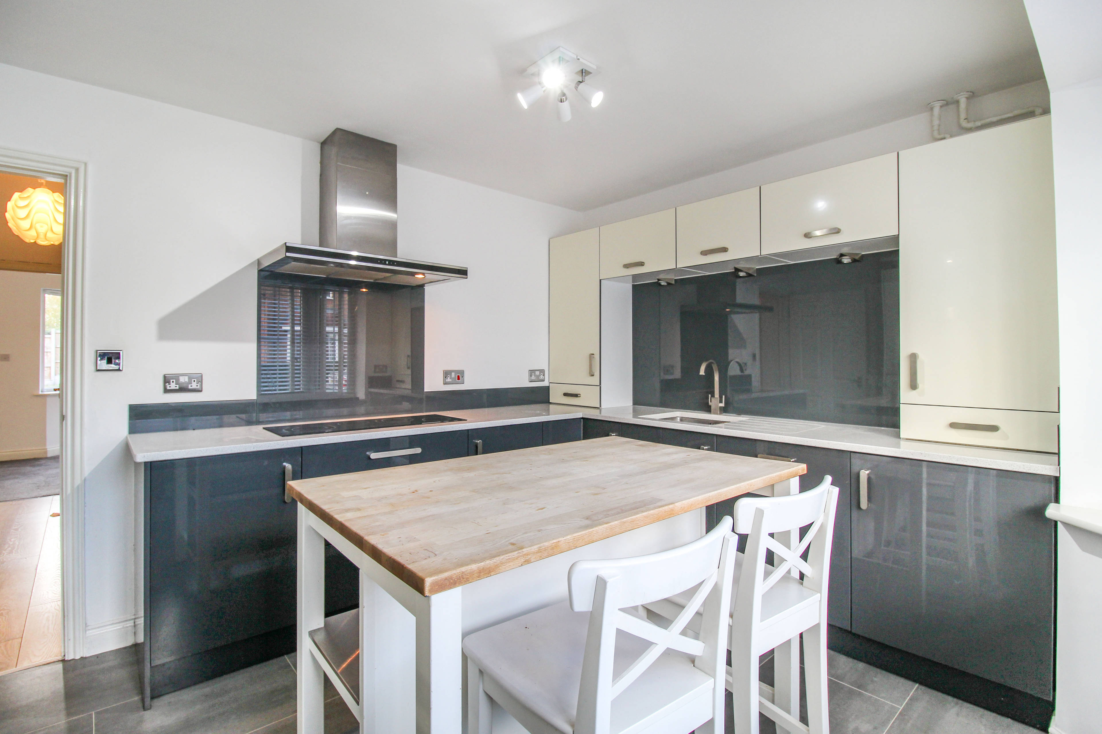 Kitchen/Breakfast