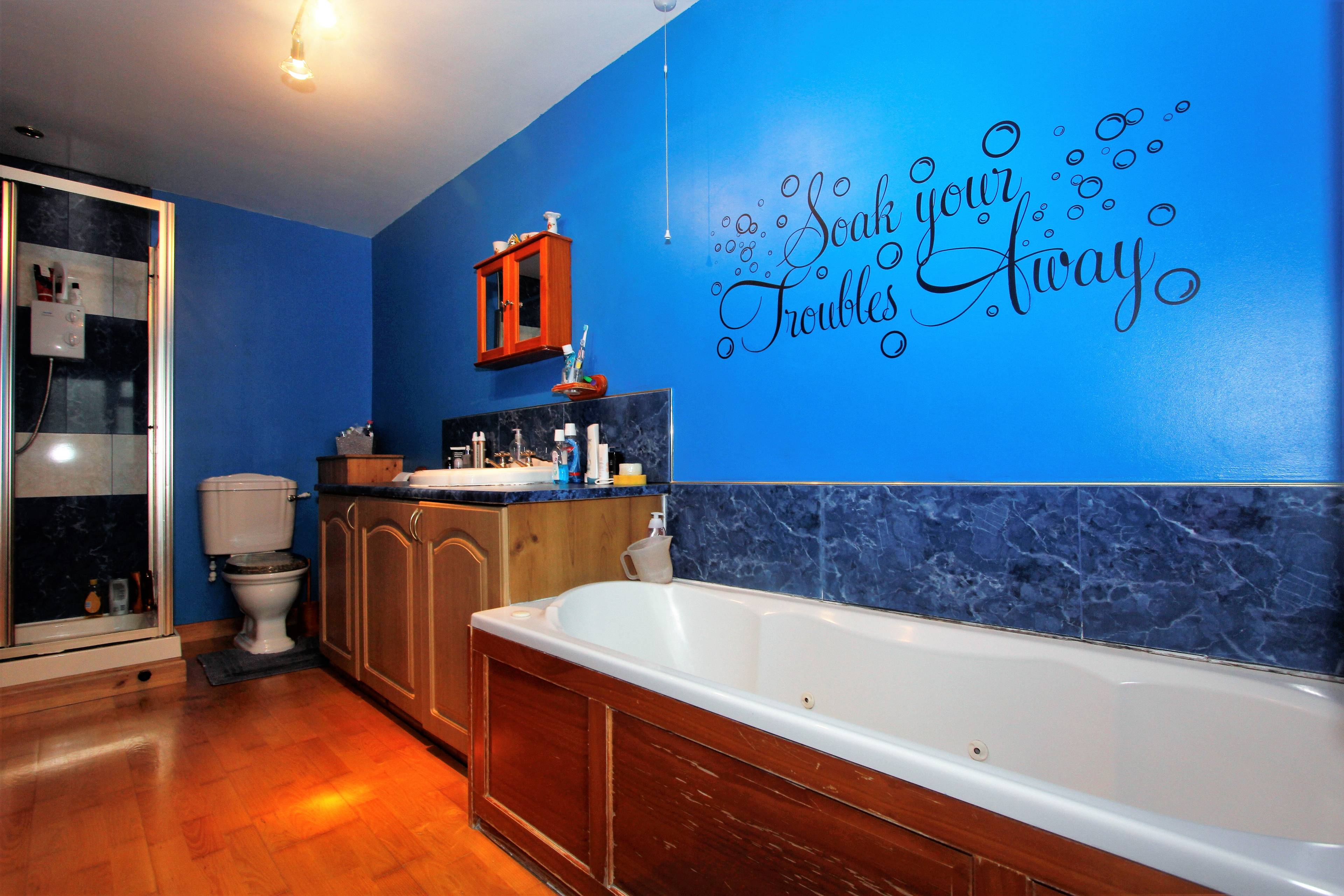 Master En-suite