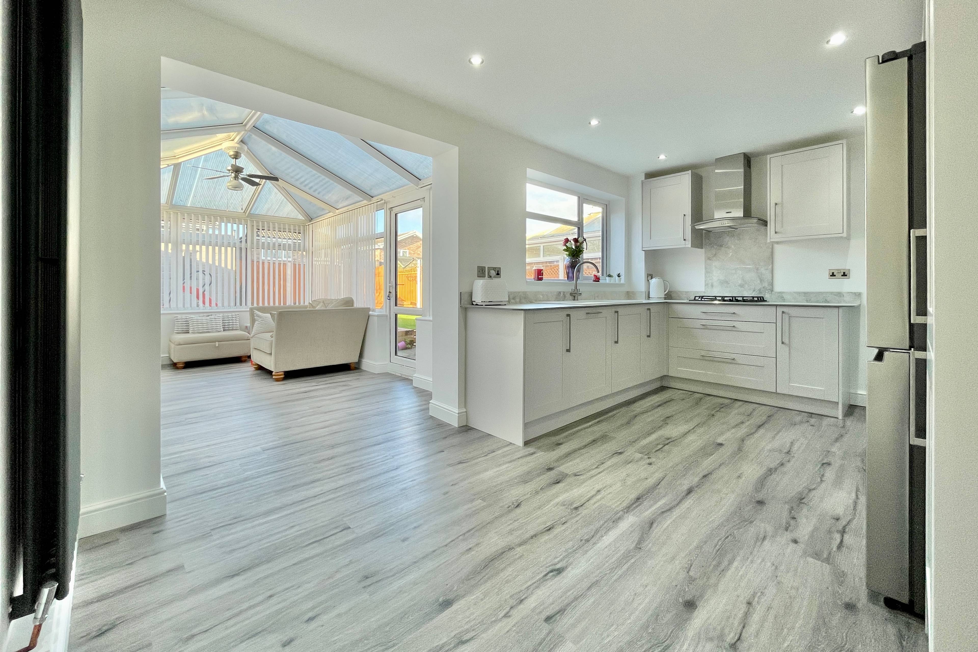 Kitchen/Breakfast