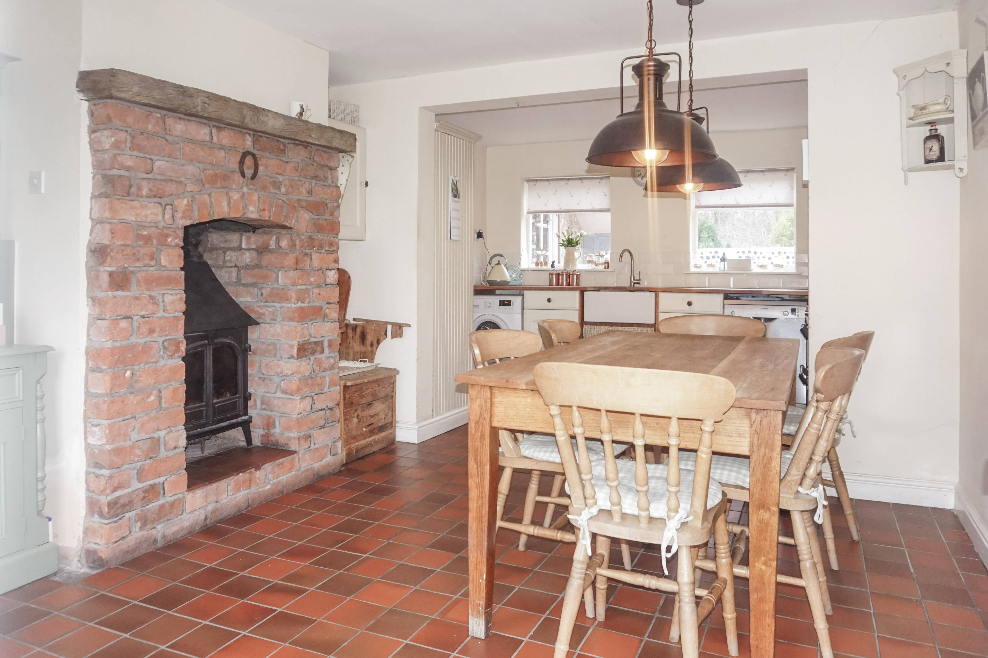 Kitchen/Dining Room
