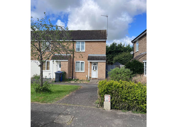 2 bedroom end of terrace house