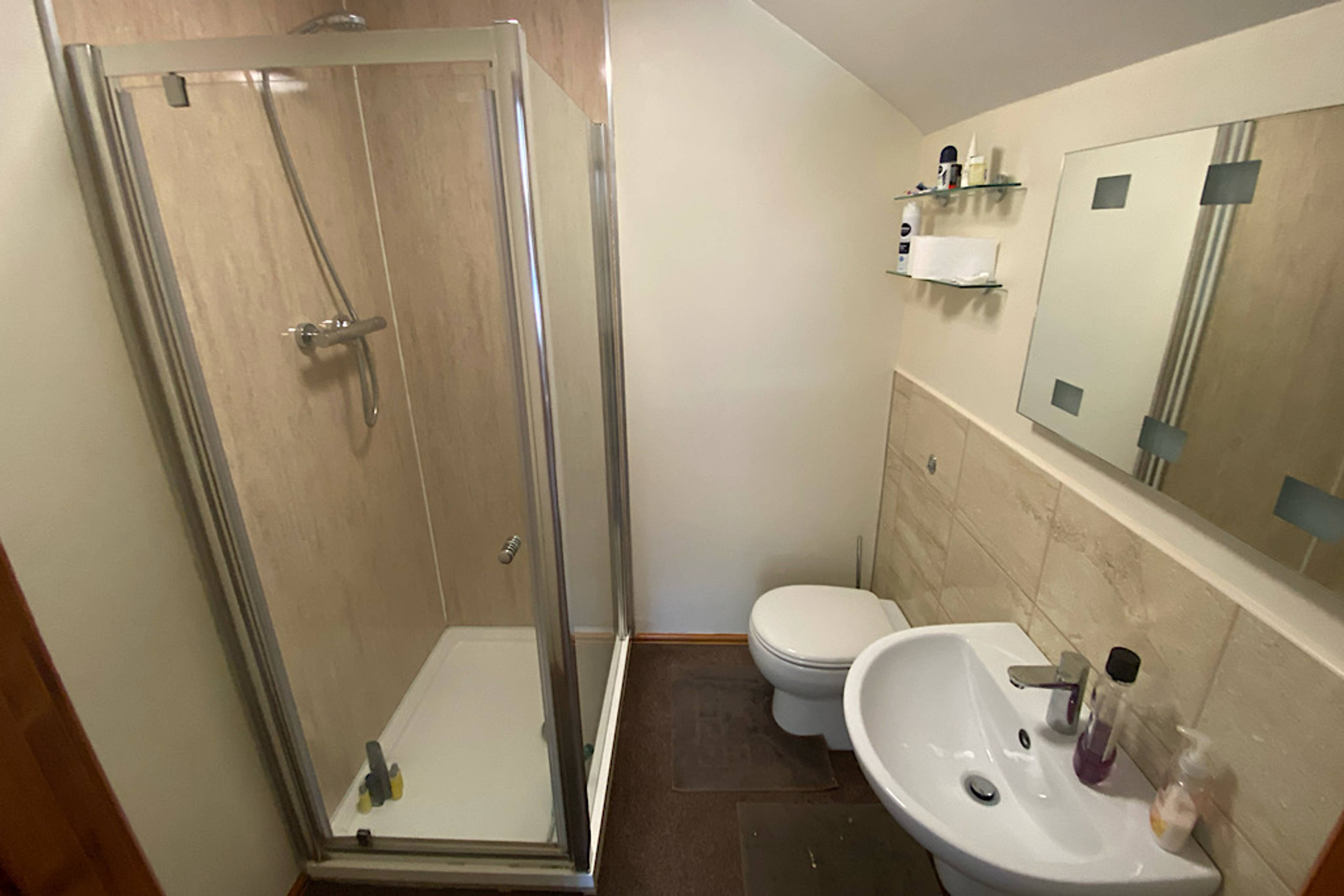Master En-suite