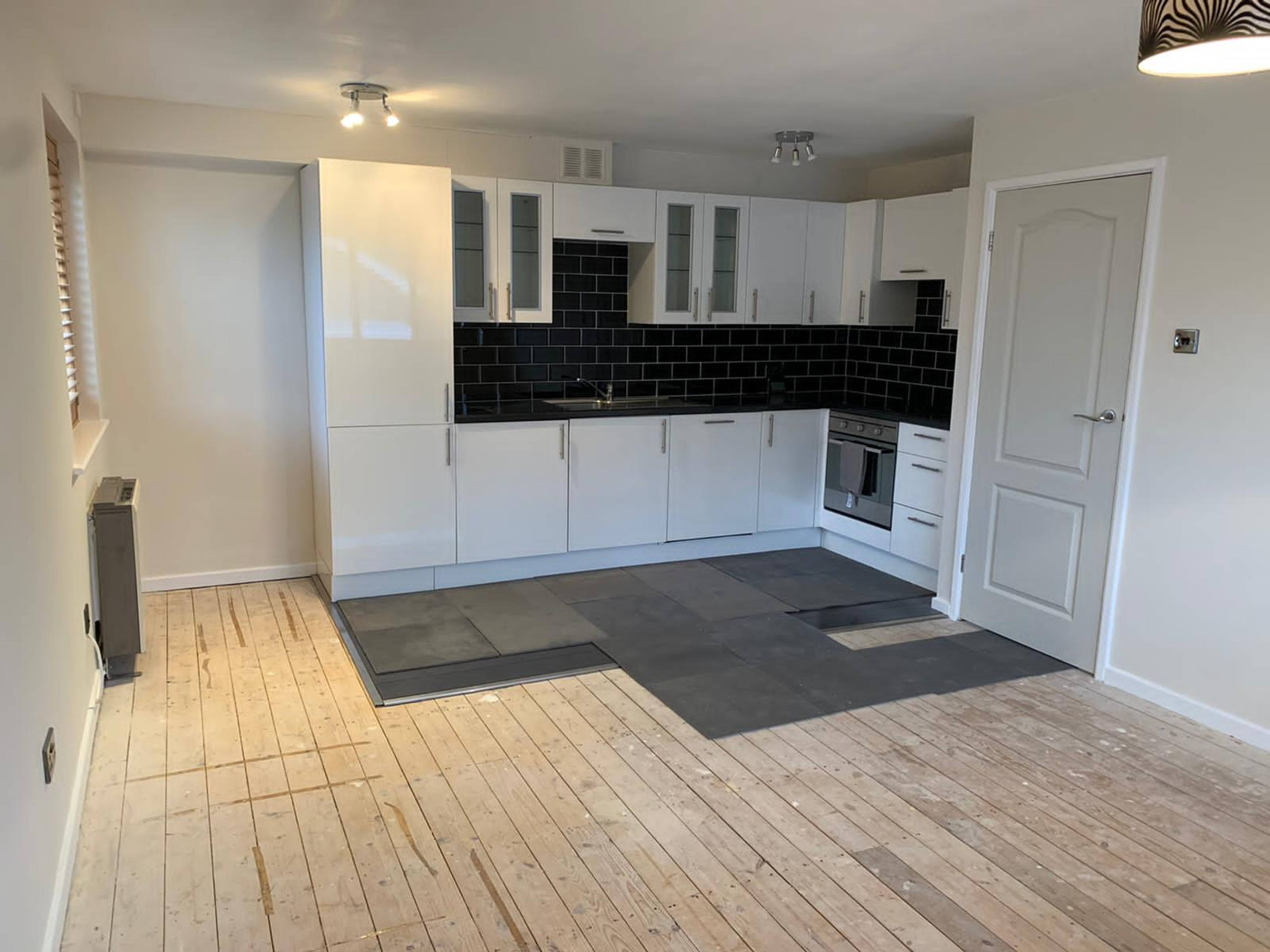 Lounge / Kitchen