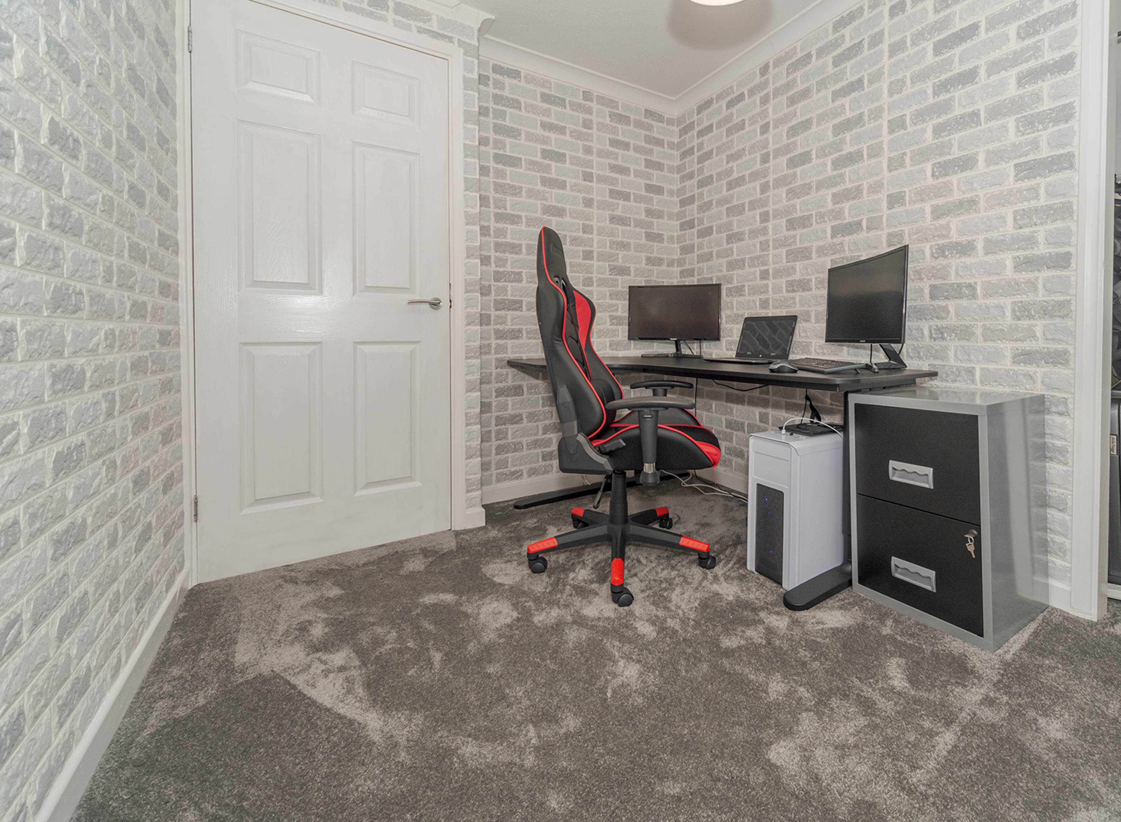 Bedroom Three/Study