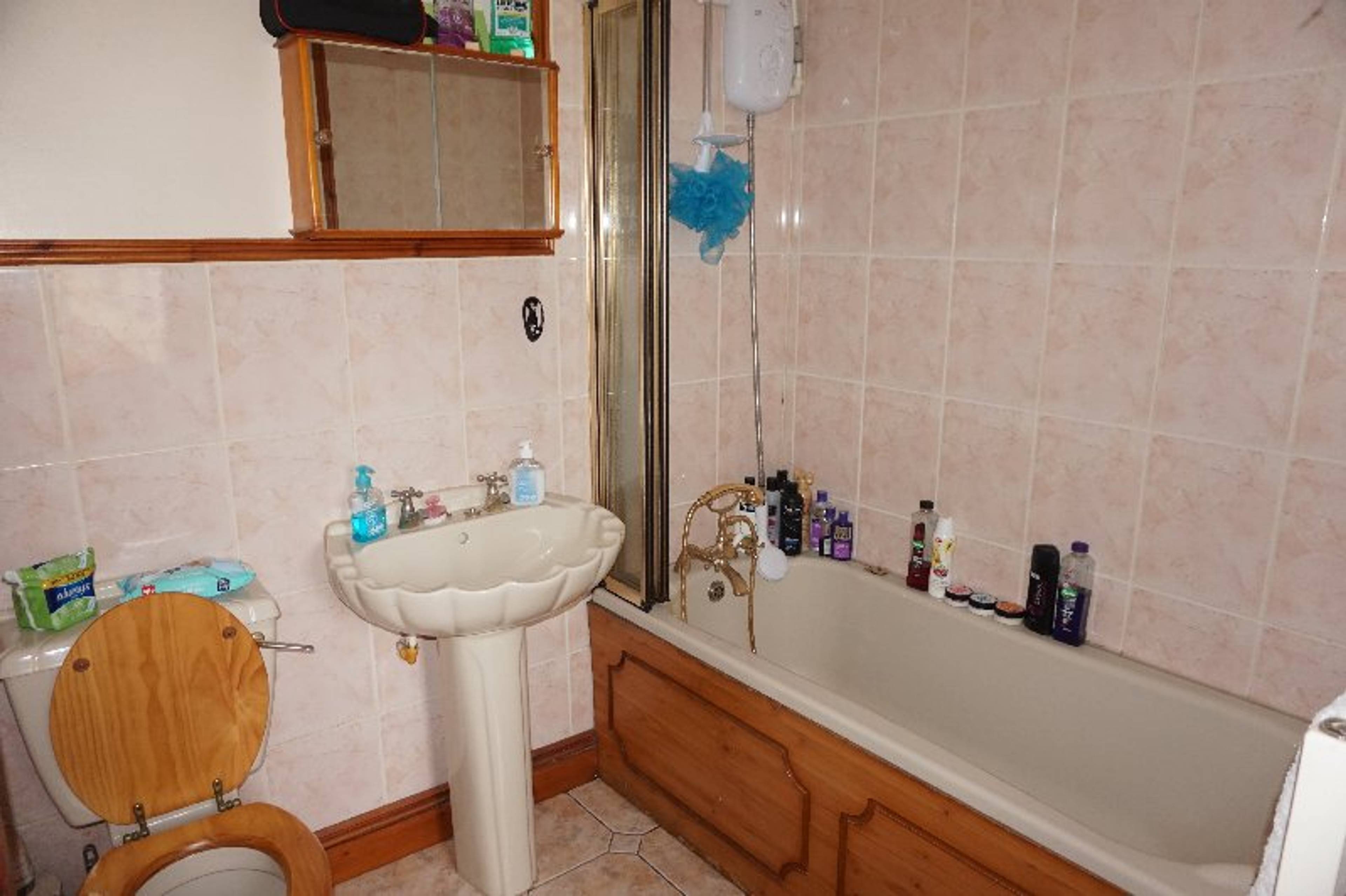 Annexe Bathroom