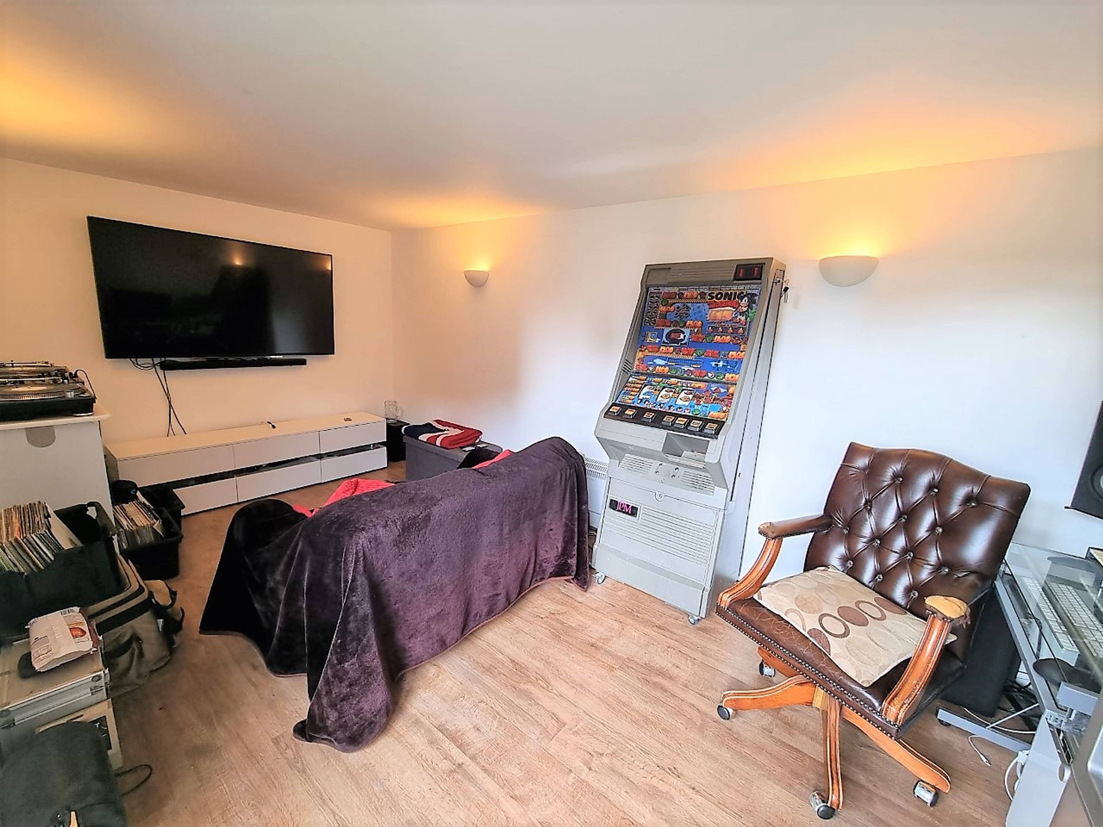 Studio