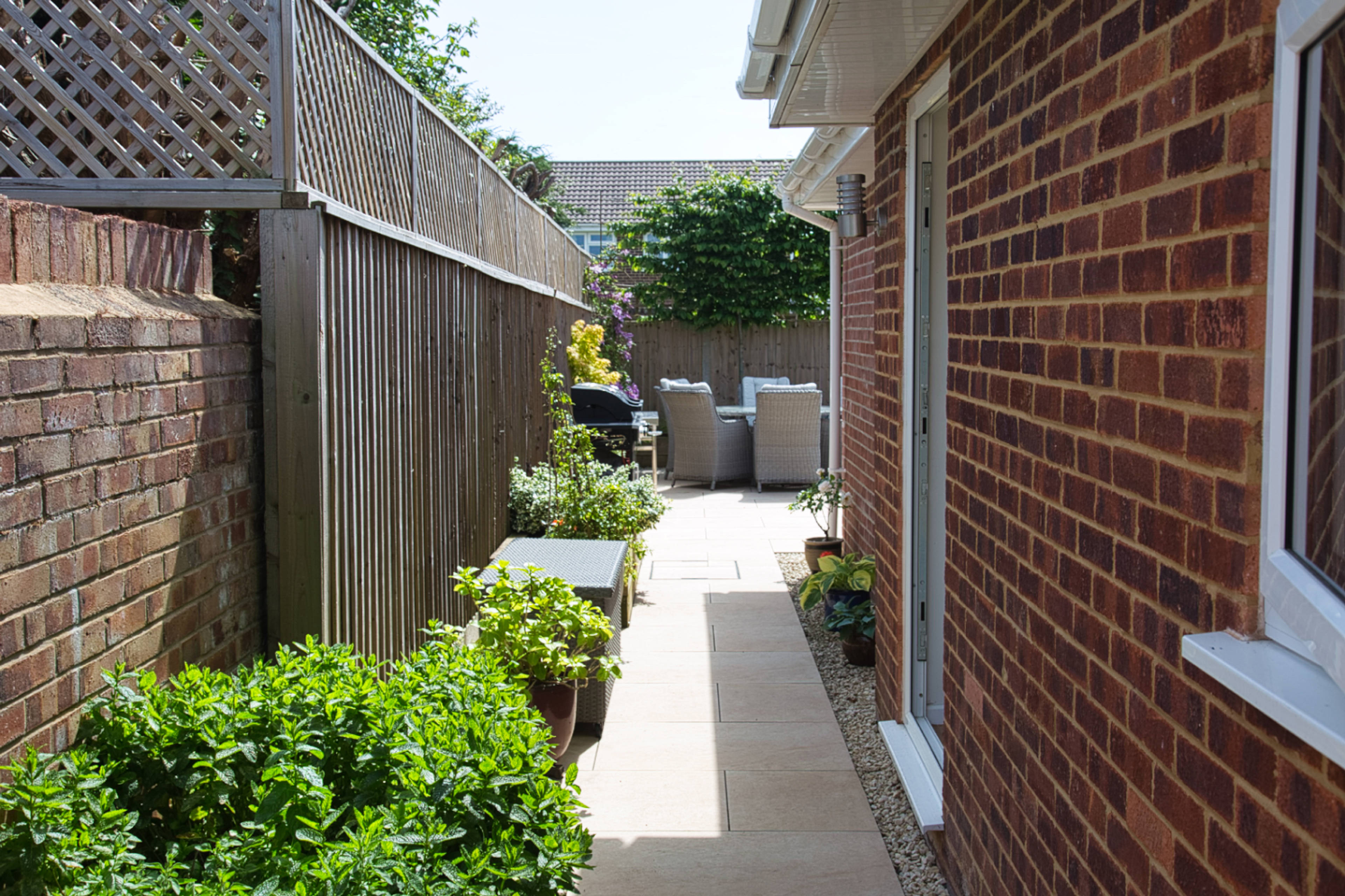 Side Passage