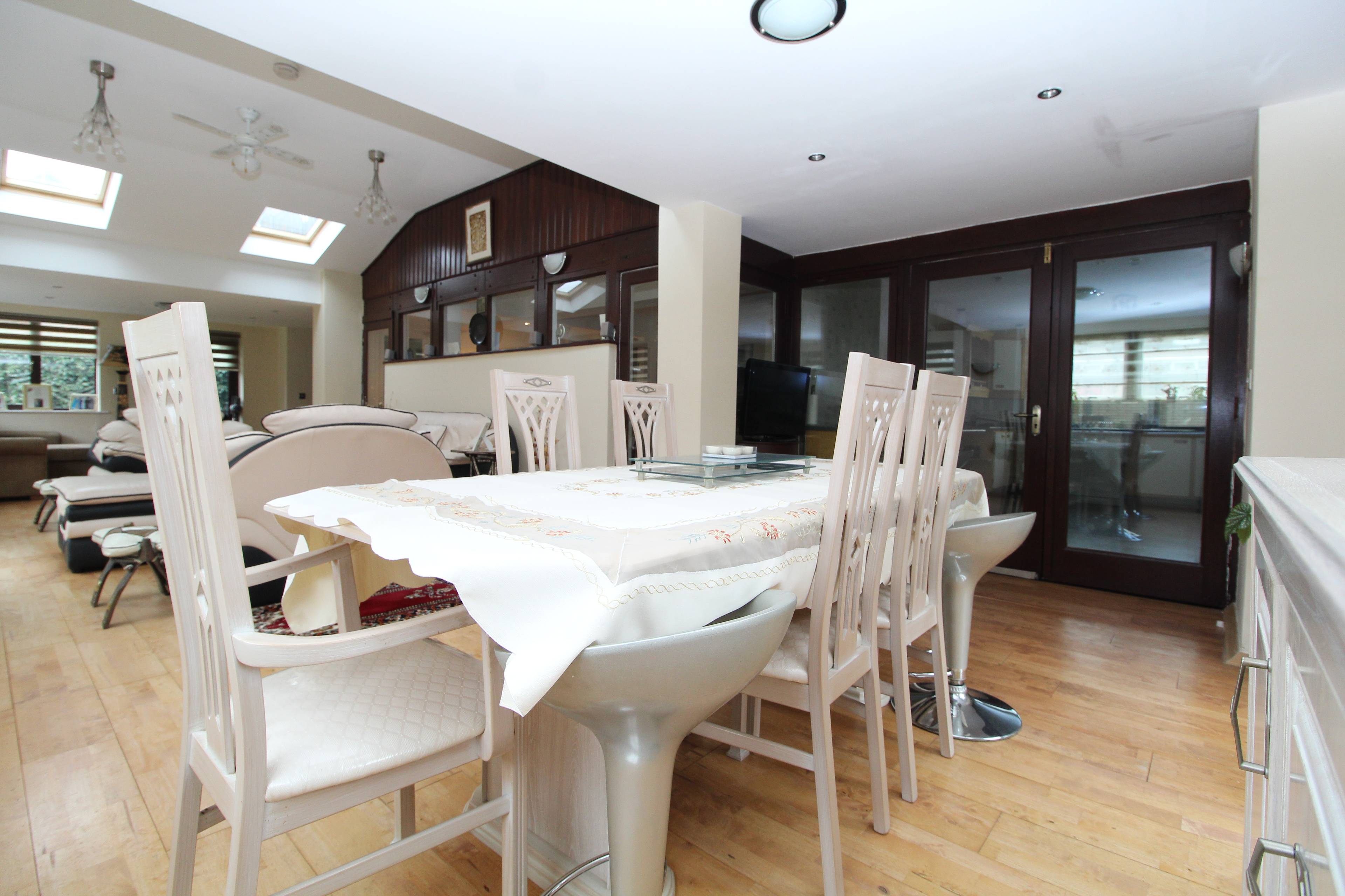 Living / Dining Room