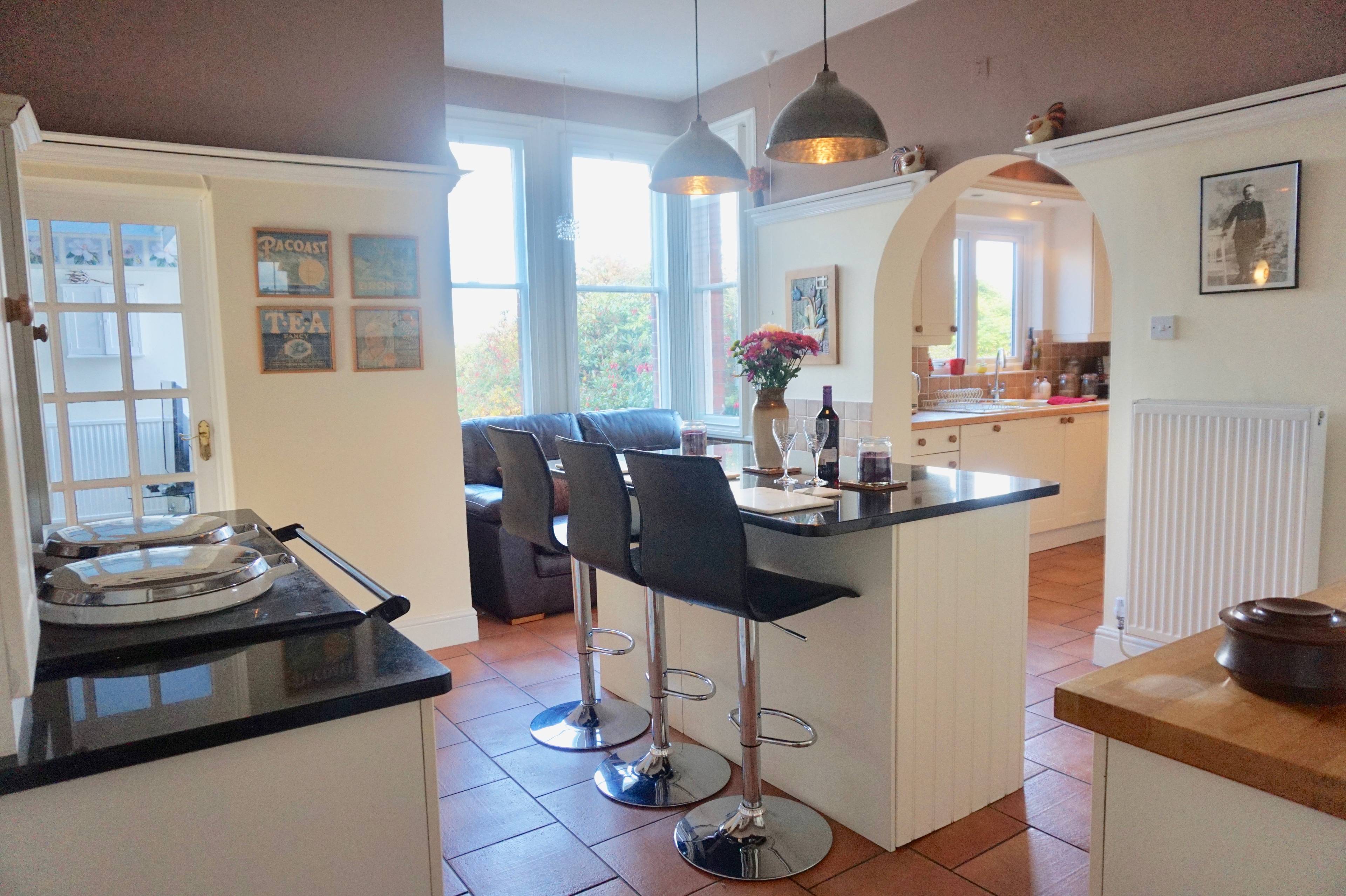 Kitchen/Breakfast
