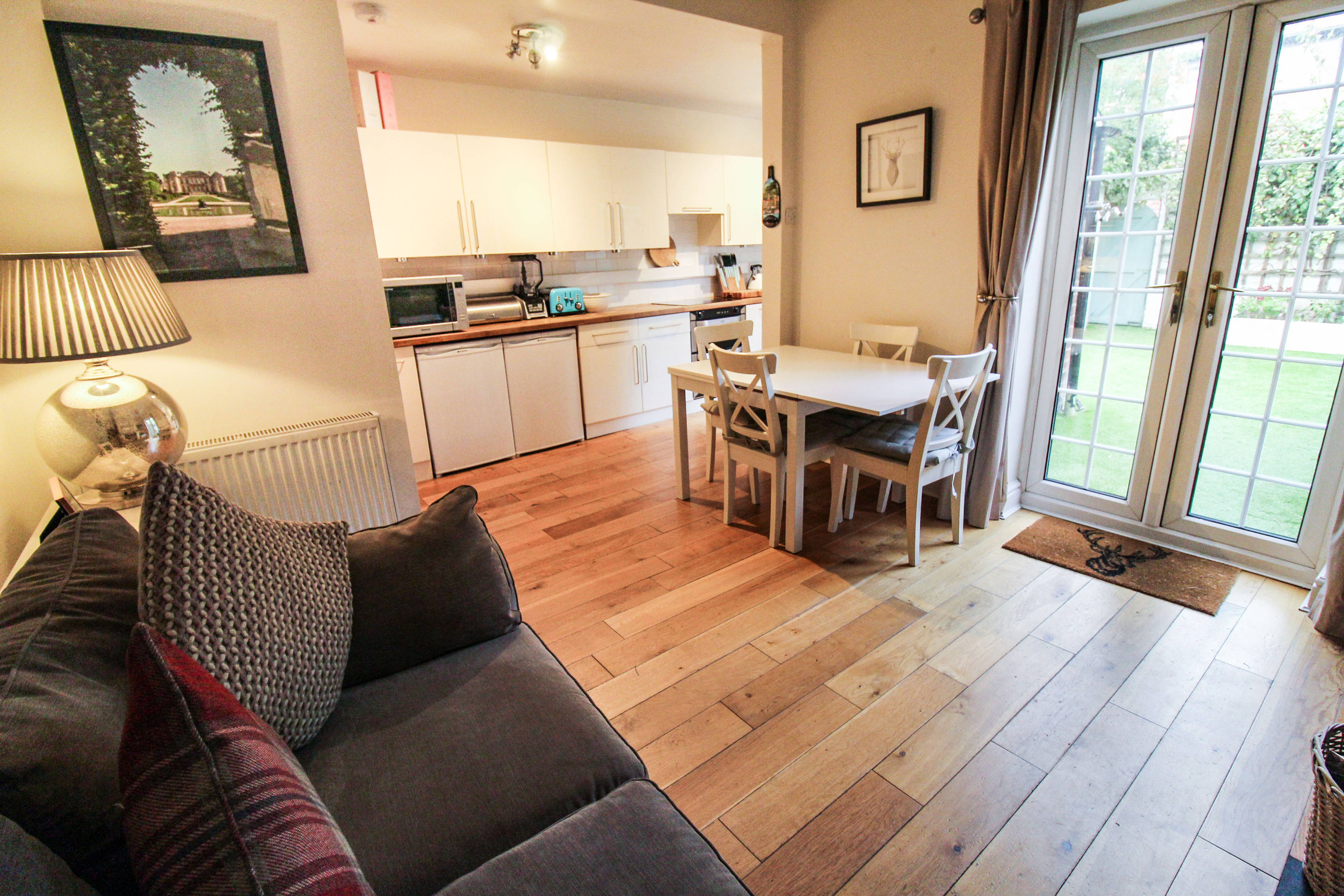 Kitchen/Dining Room