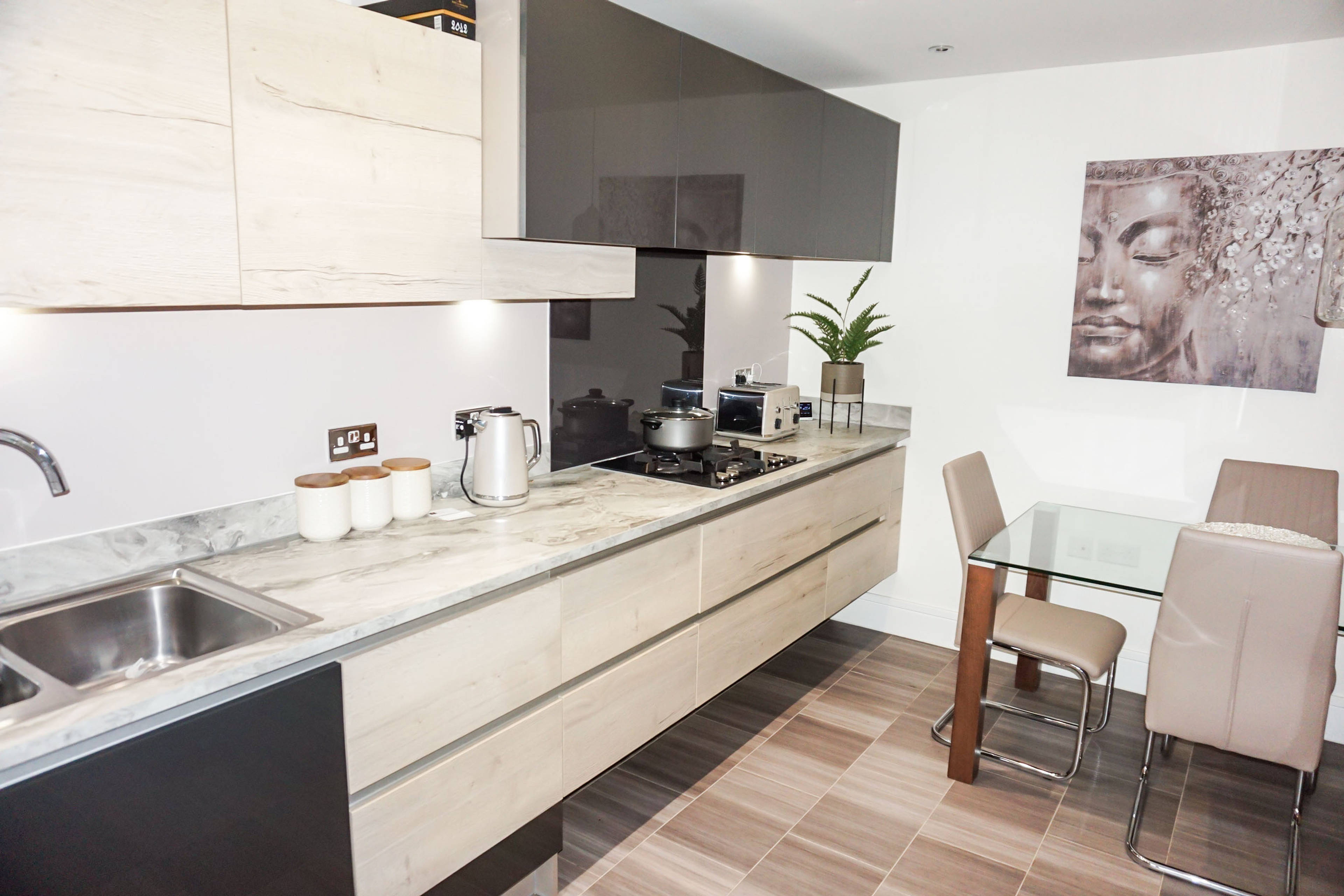 Kitchen/Dining Room