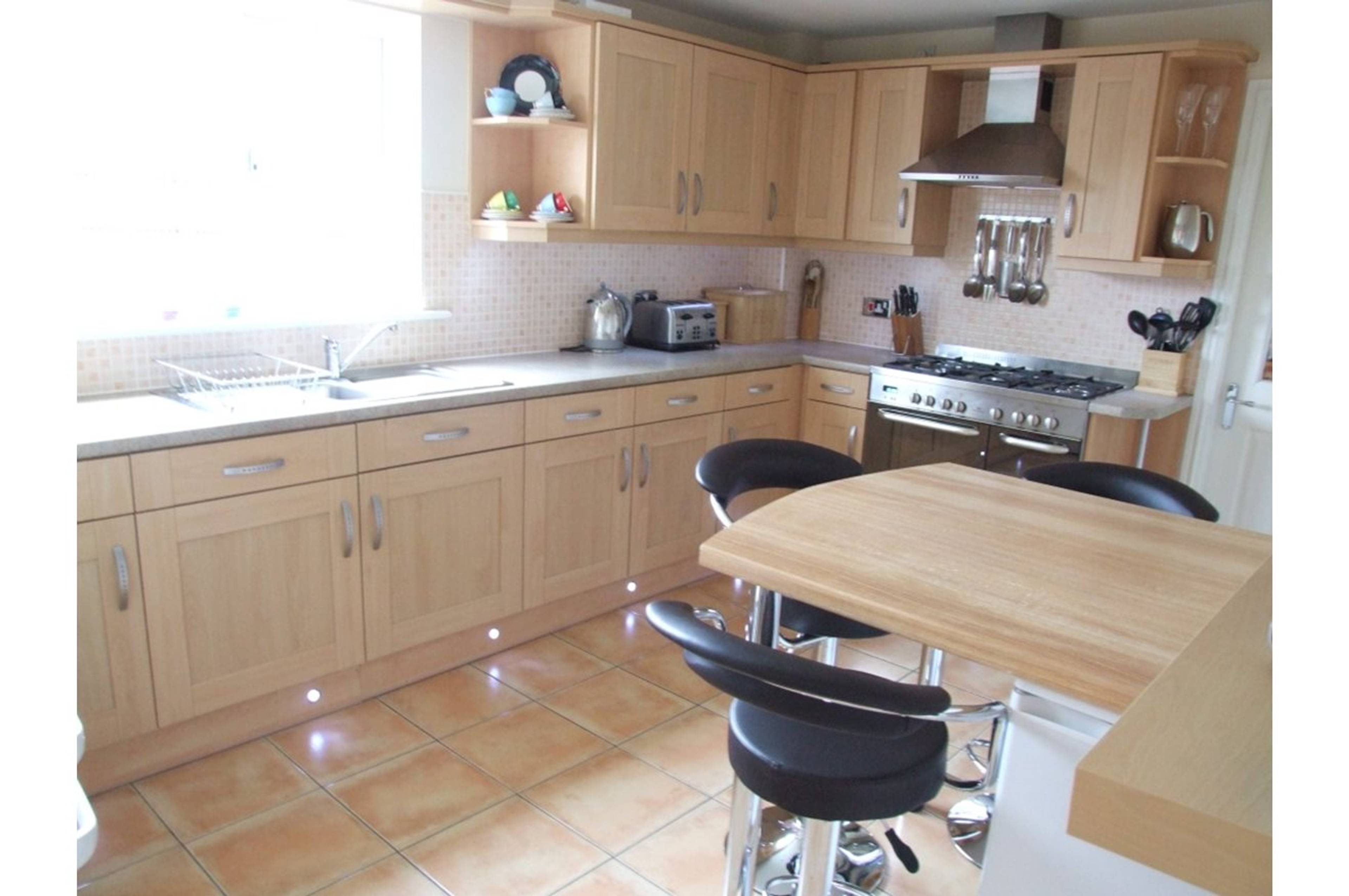 Kitchen / Breakfast