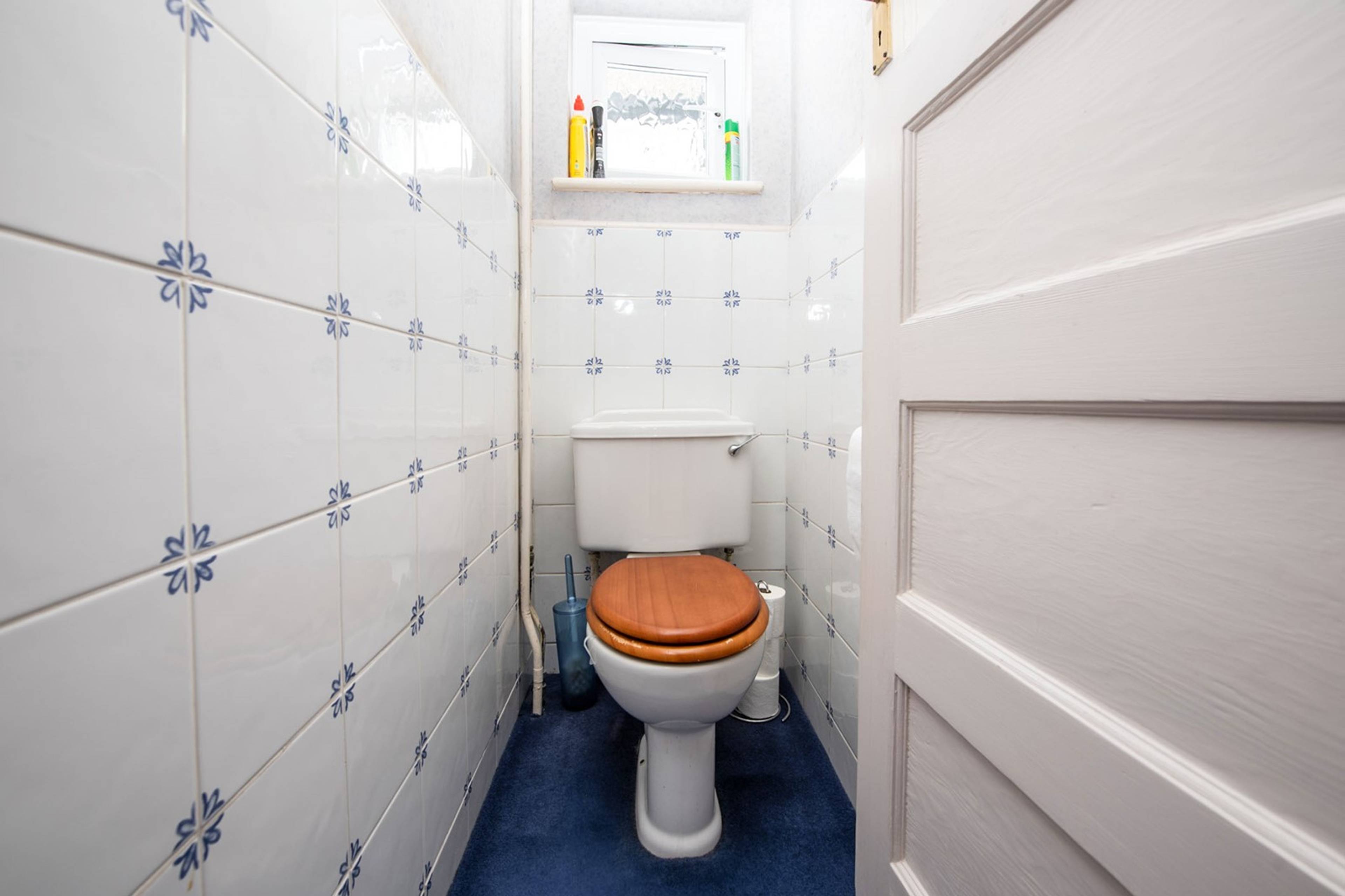 Cloak Room