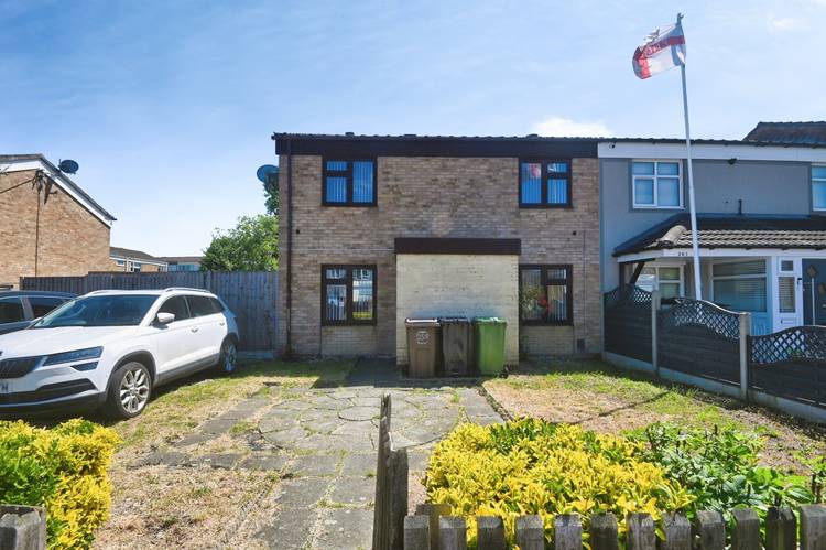 3 bedroom end of terrace house