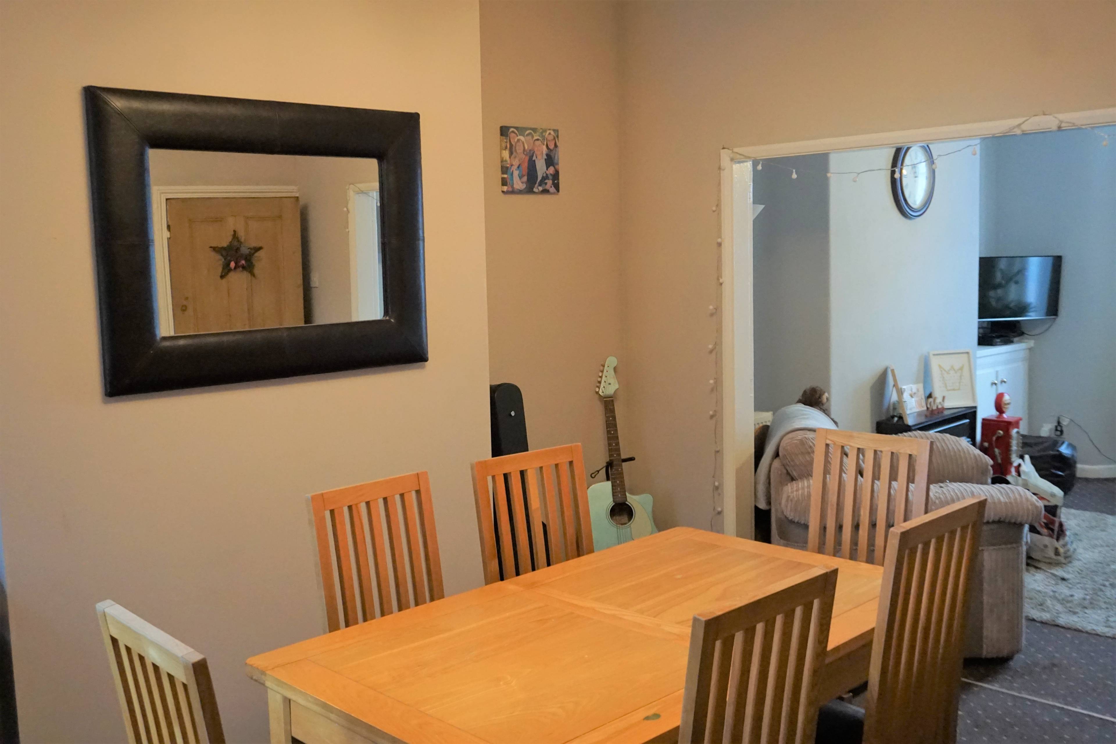 Lounge/Dining Room