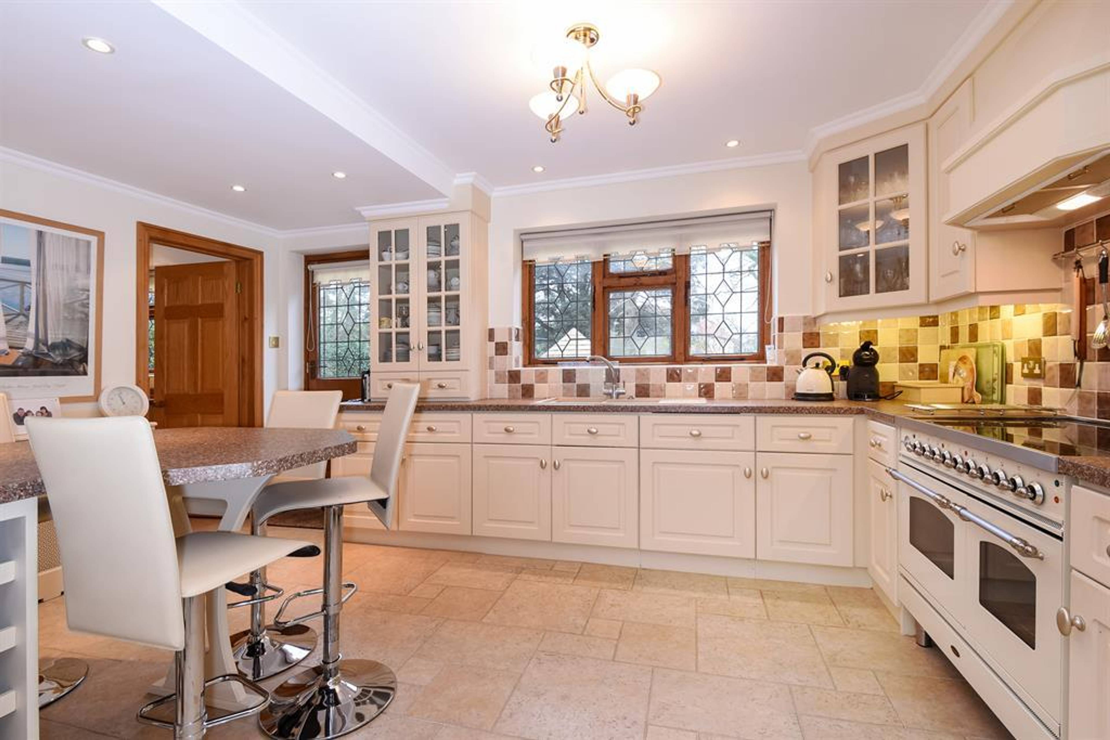 Kitchen / Breakfast